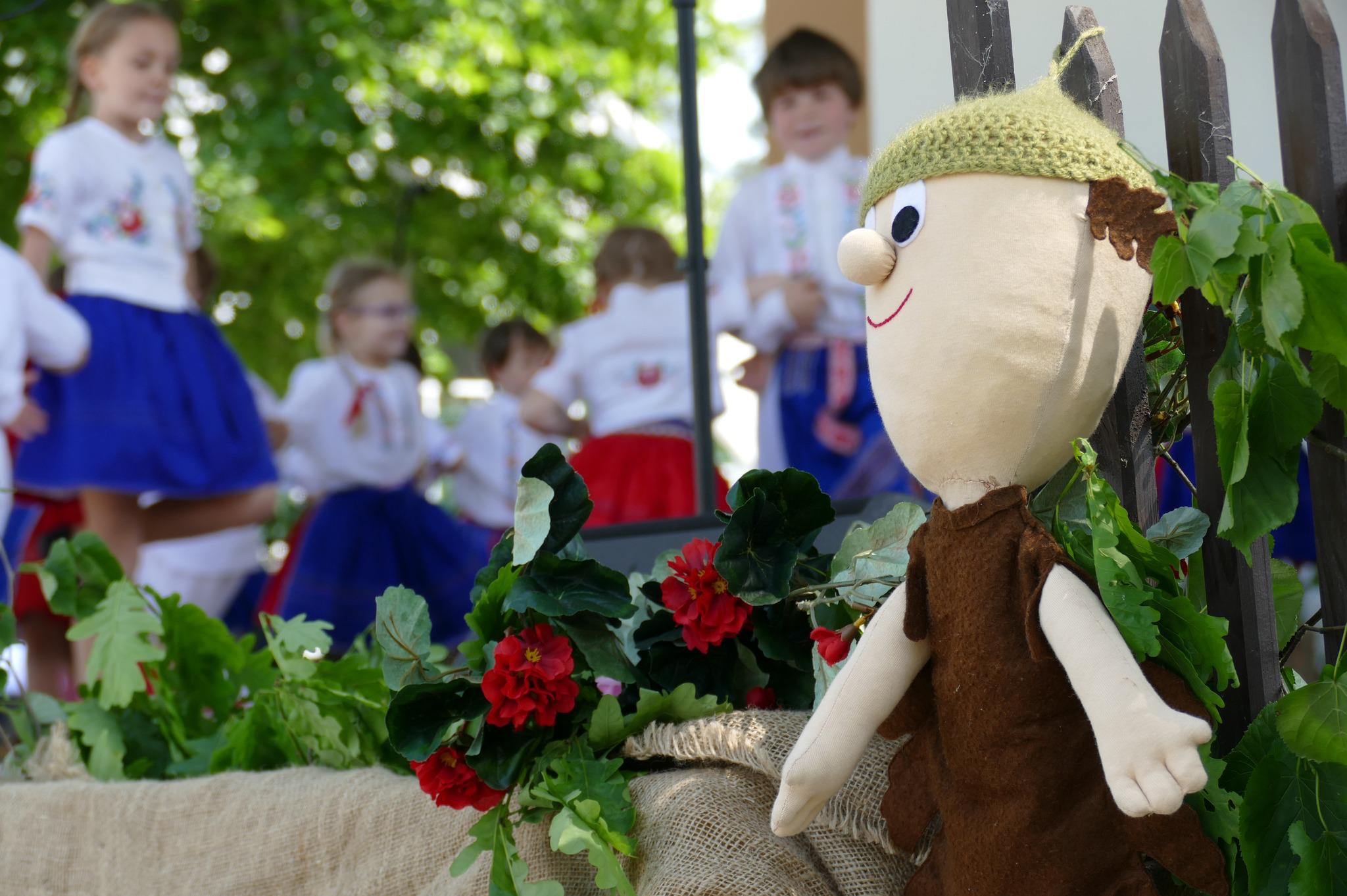 Dětský národopisný soubor Dúbravěnka Dubňany, z.s.