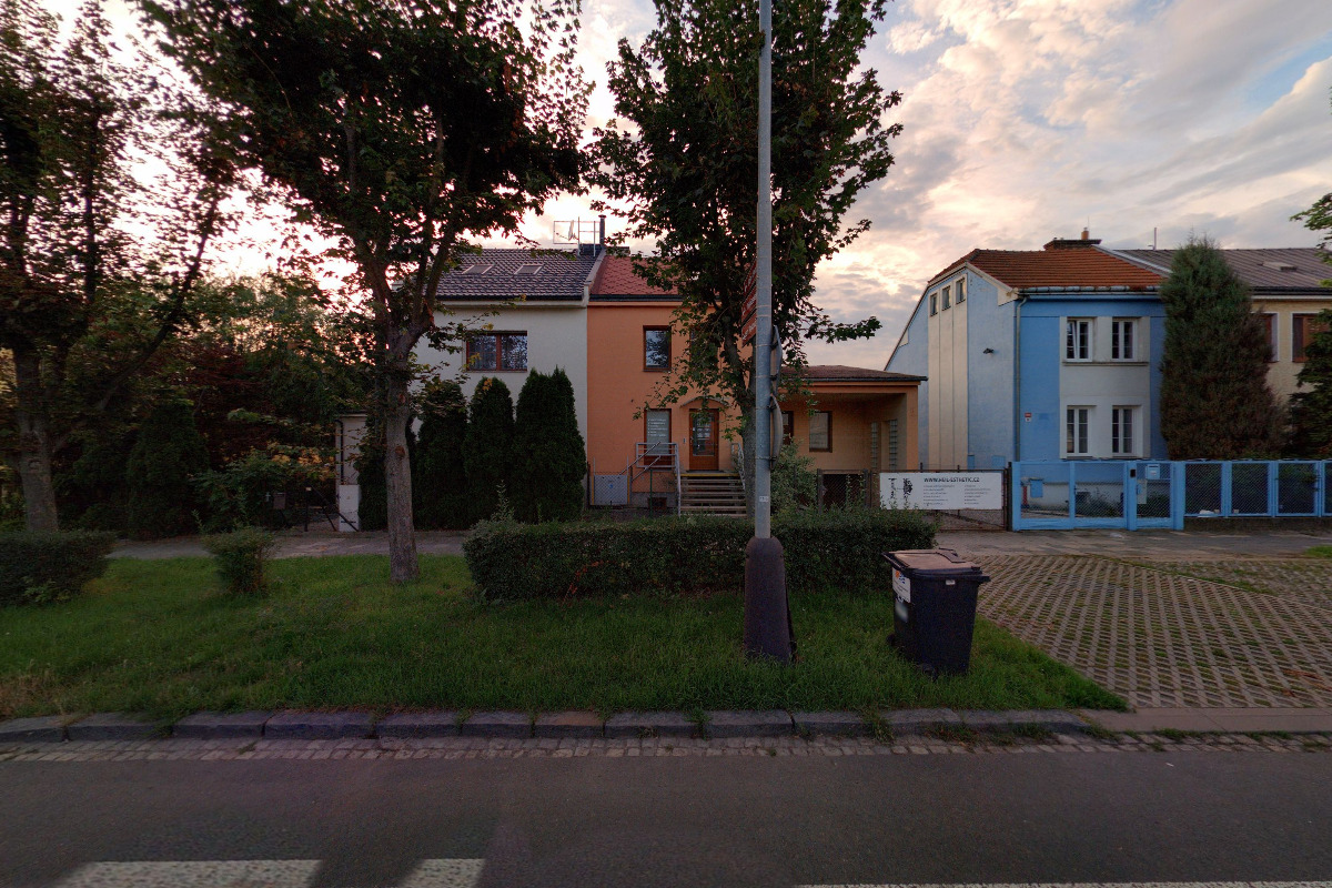 Marie Strnadelová - Pánské kadeřnictví foto 3