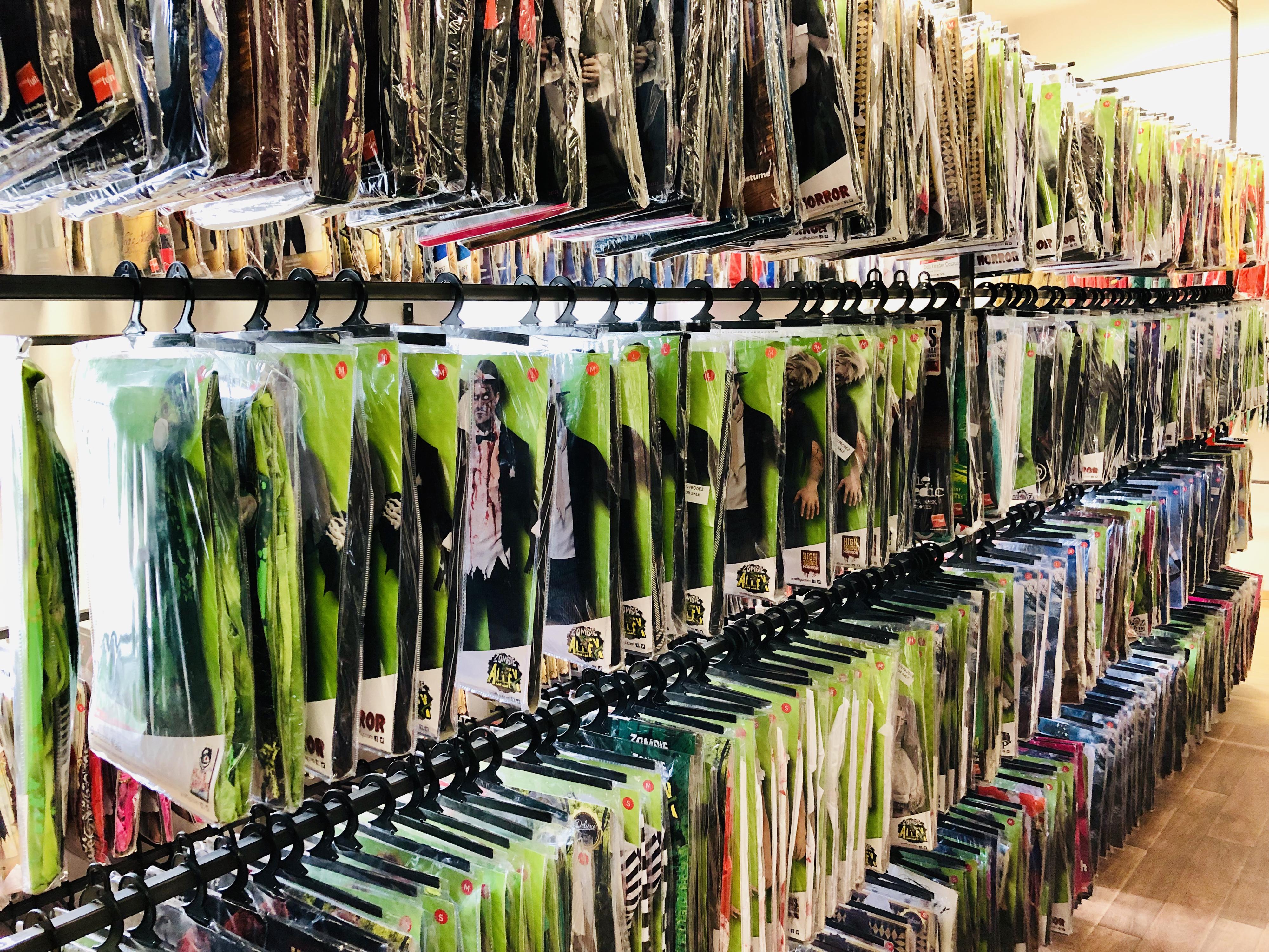 PŮJČOVNA-KOSTÝMŮ-HRADEC-KRÁLOVÉ foto 6