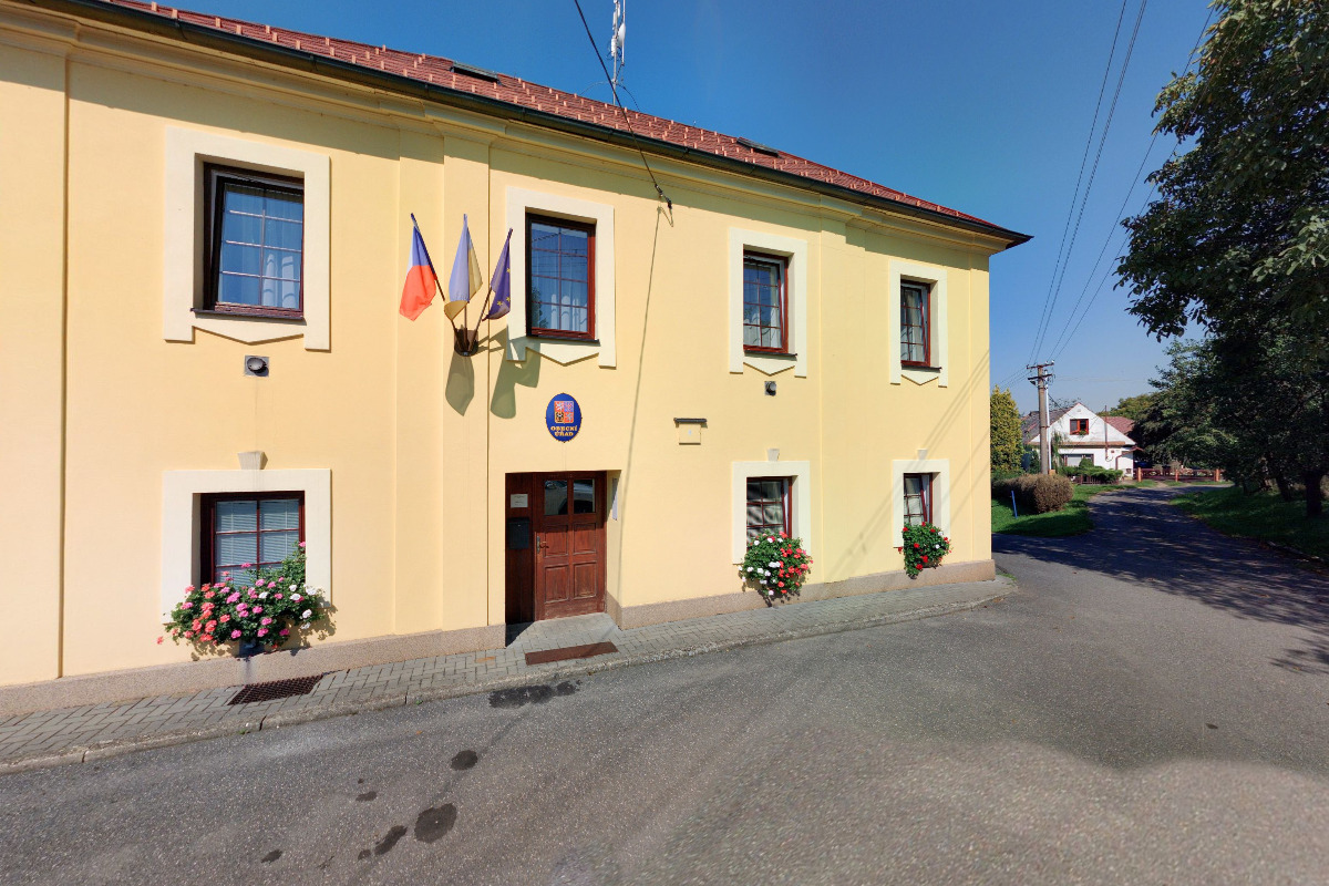 Dolní Těšice - obecní úřad foto 2