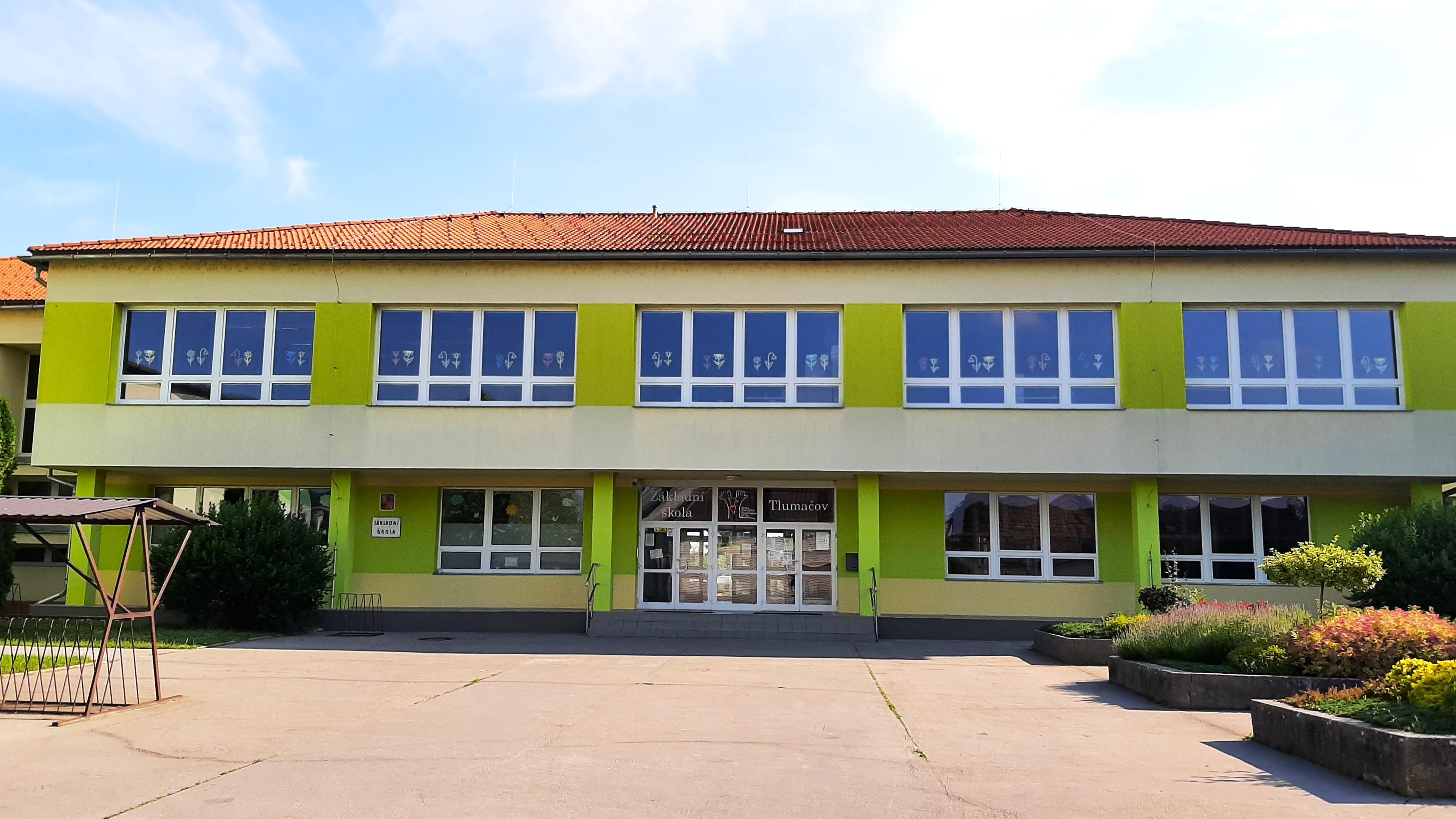Základní škola Tlumačov, okres Zlín foto 2
