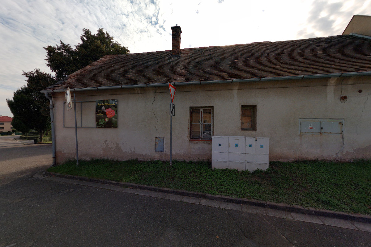 Zahrádkářské potřeby - Lucie Němcová