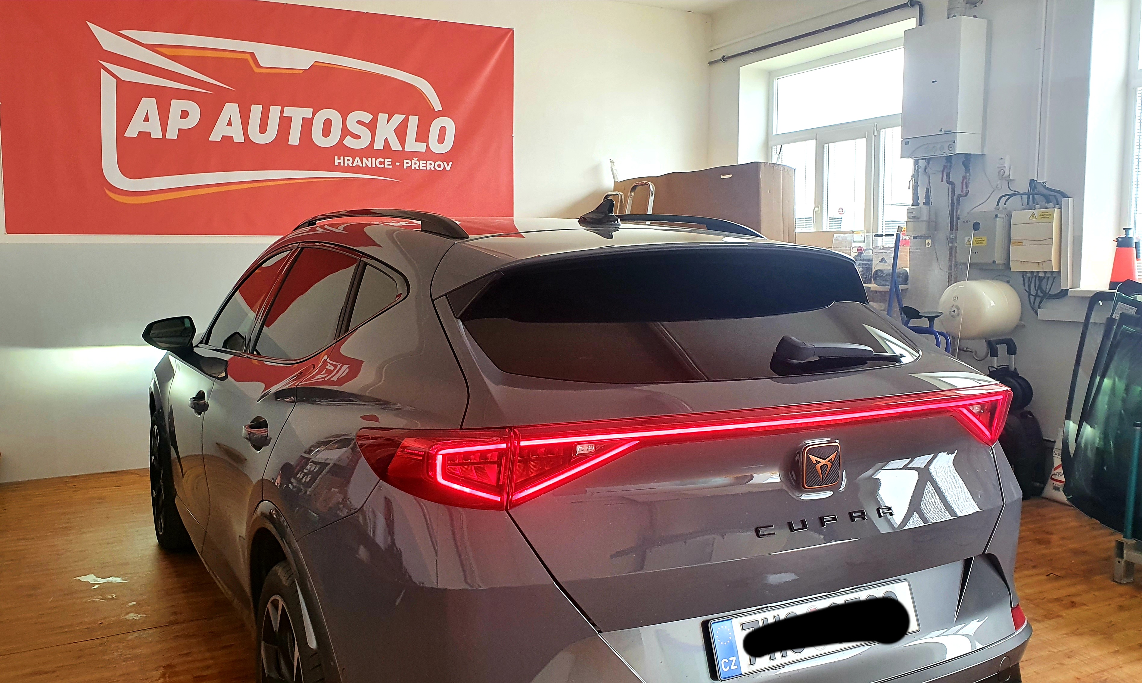 Aleš Kuropatnický - AP AUTOSKLO, Smluvní partner pojišťoven foto 6