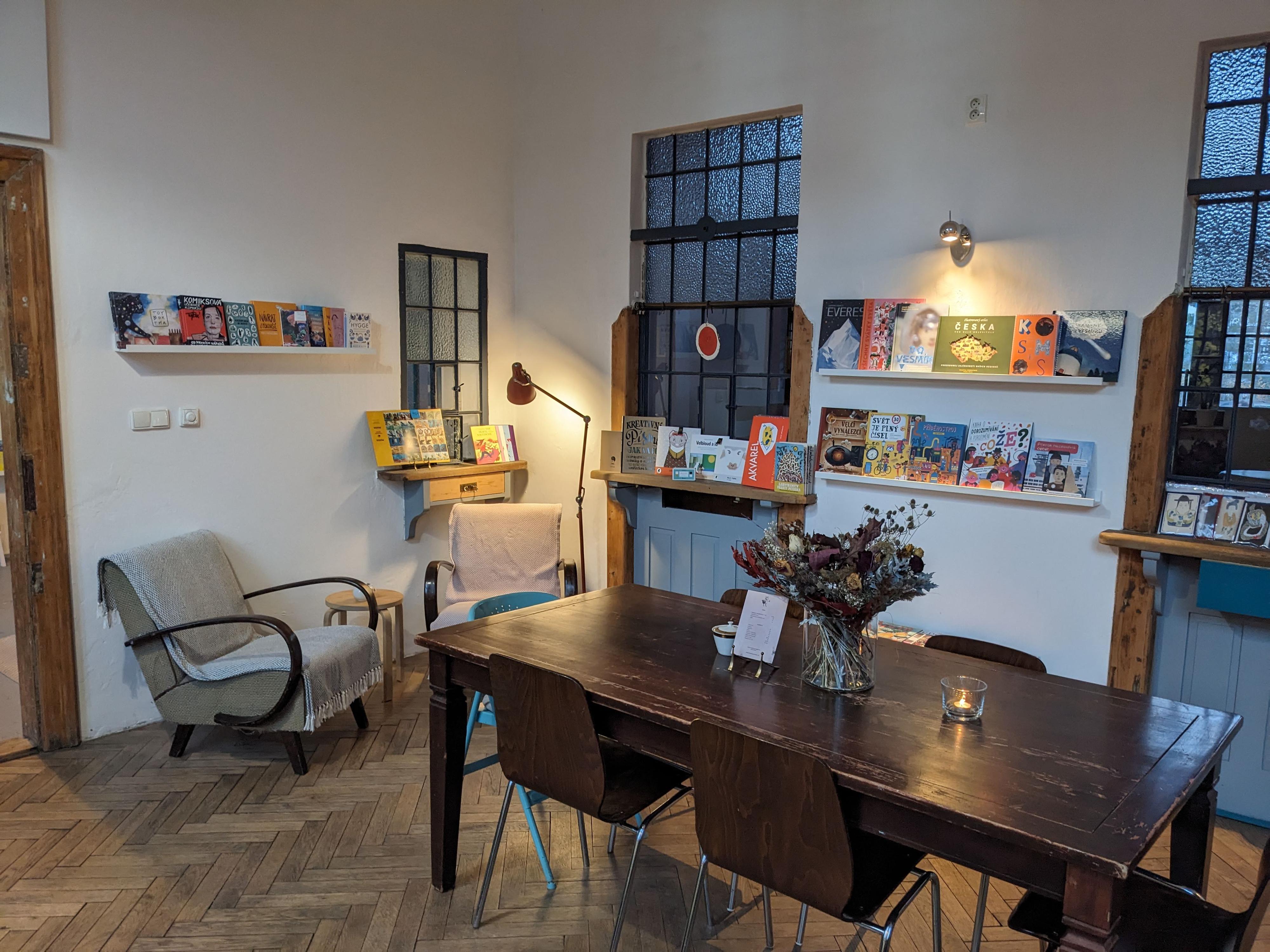 Plzeň zastávka foto 4