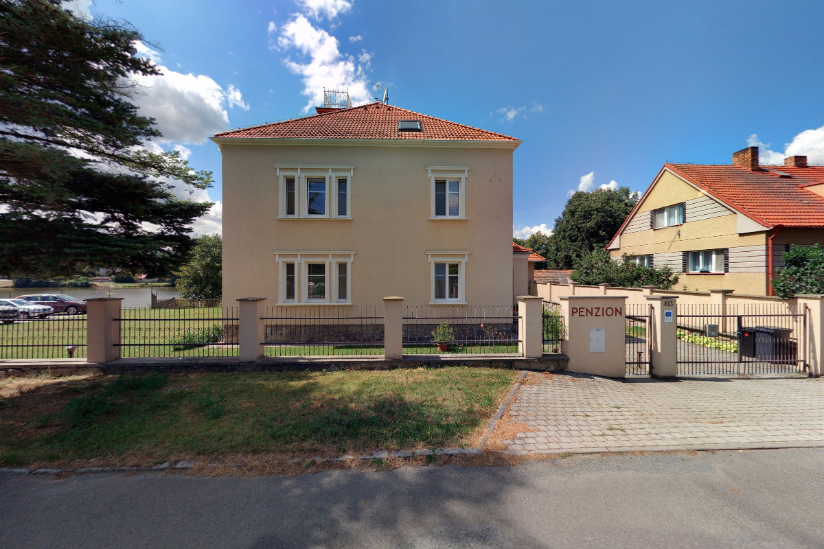 Penzion u rybníka Pustý