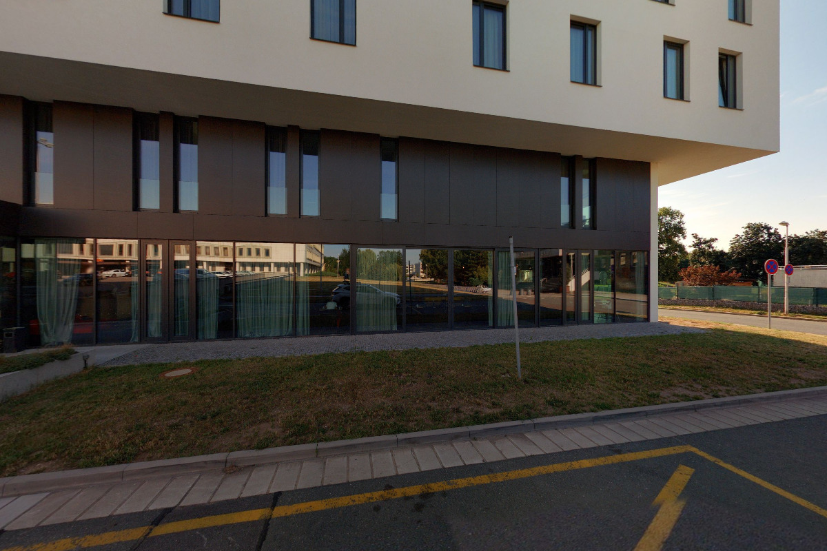 All This Sněmovna foto 4