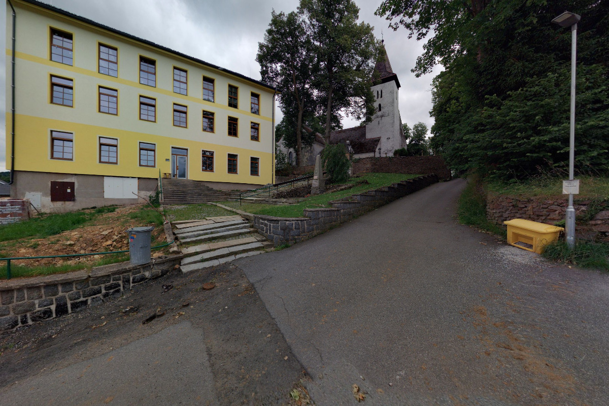 Římskokatolická farnost Zdíkovec