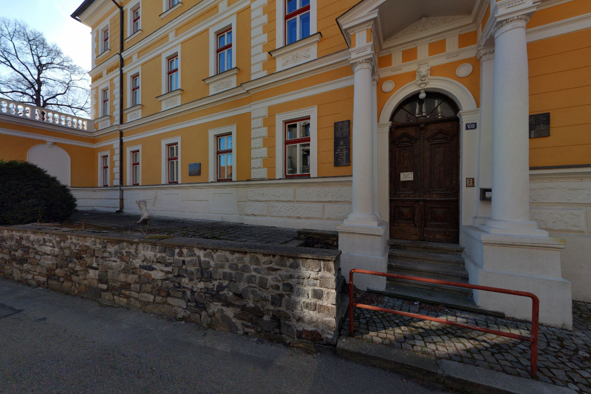 Střední uměleckoprůmyslová škola sv. Anežky České, Český Krumlov, Tavírna109