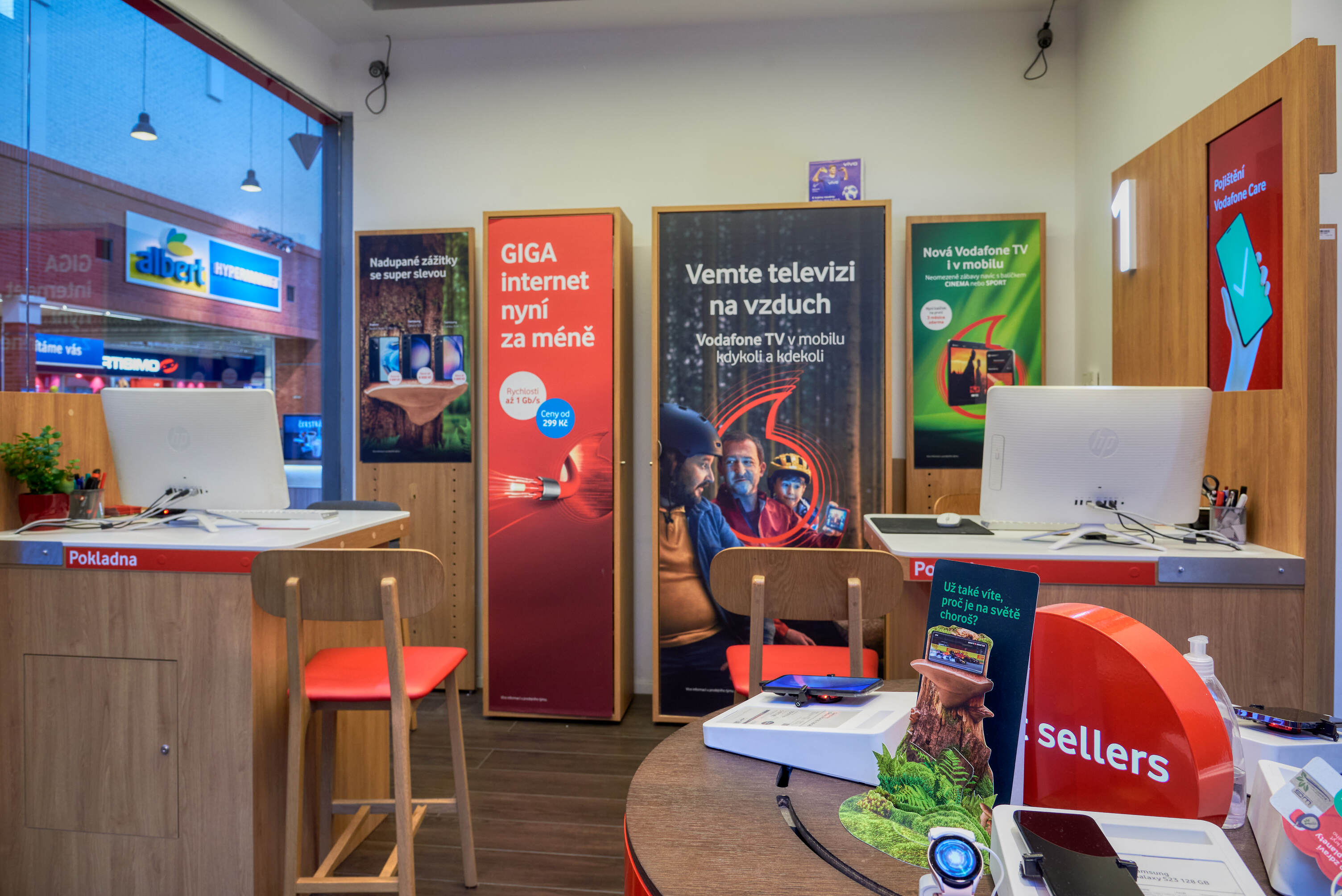 Vodafone Czech Republic, a.s. foto 3
