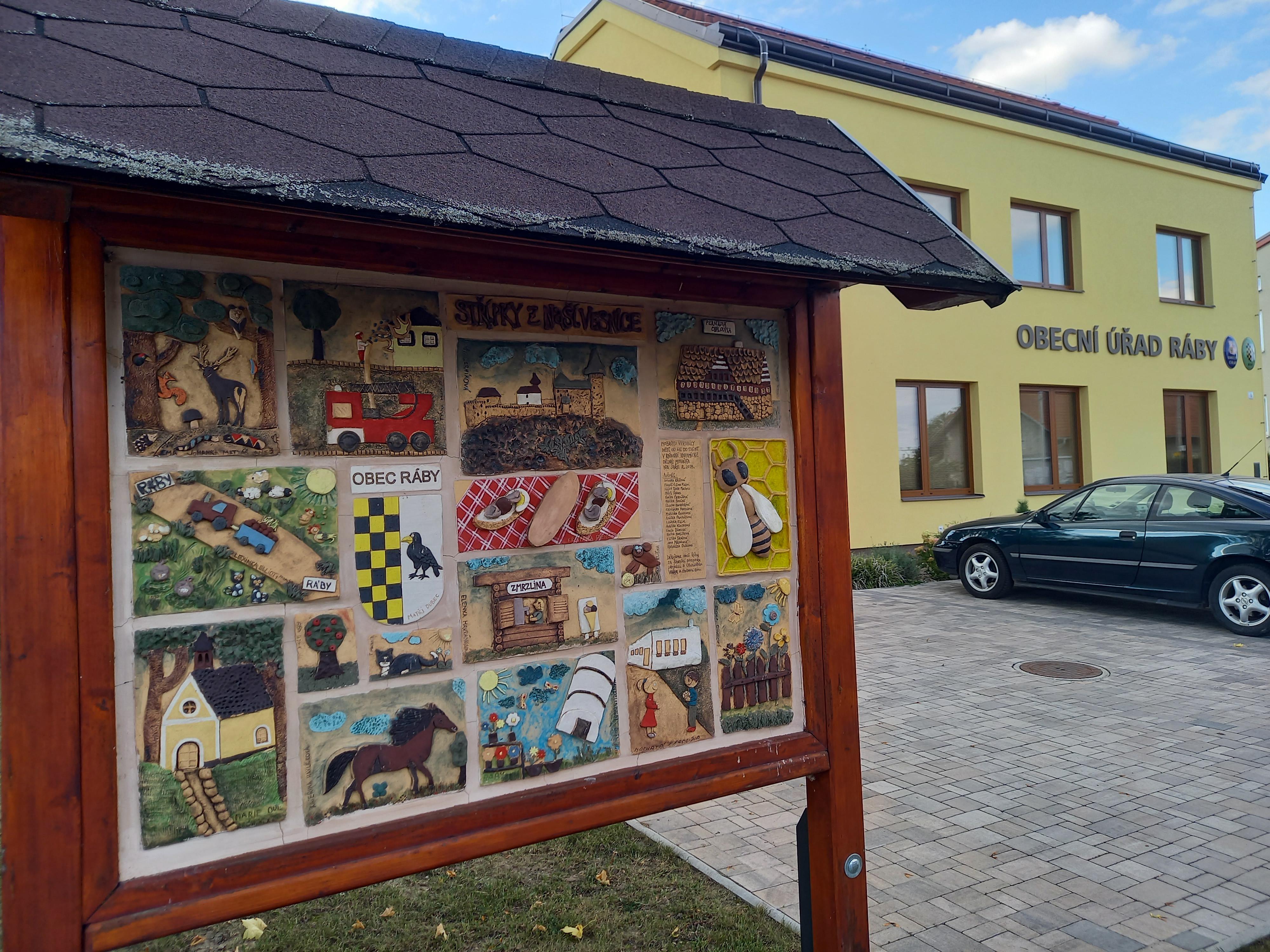 Ráby - obecní úřad foto 3