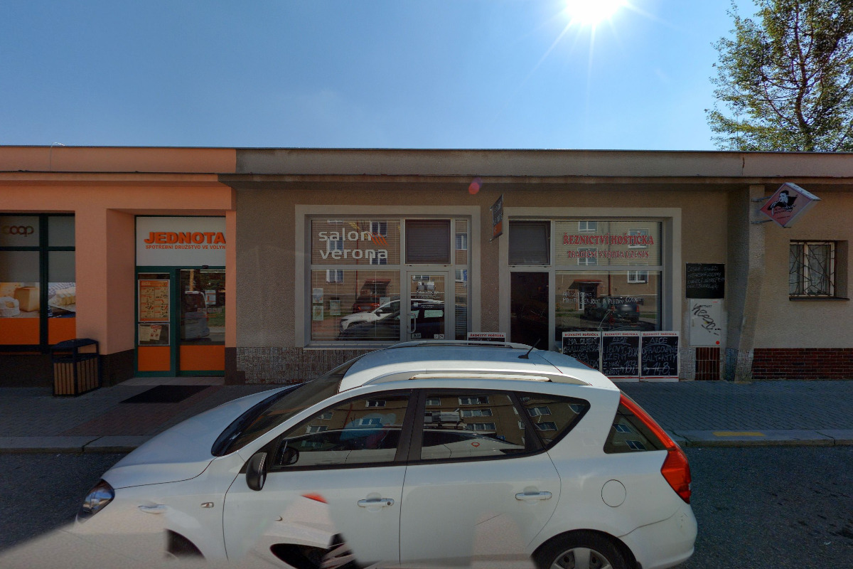 Salon Verona - Zuzana Kratochvílová