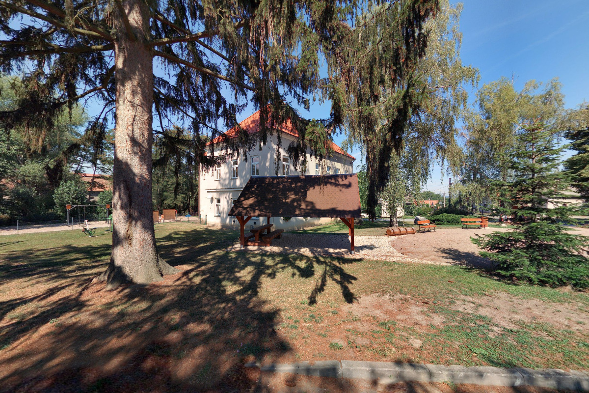 Místní knihovna Kněžice