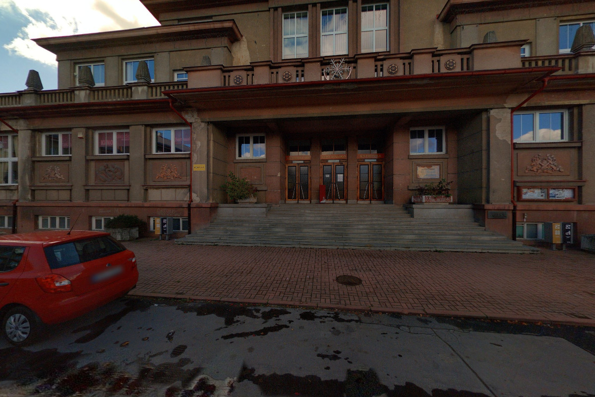 Městská knihovna Horní Slavkov foto 4