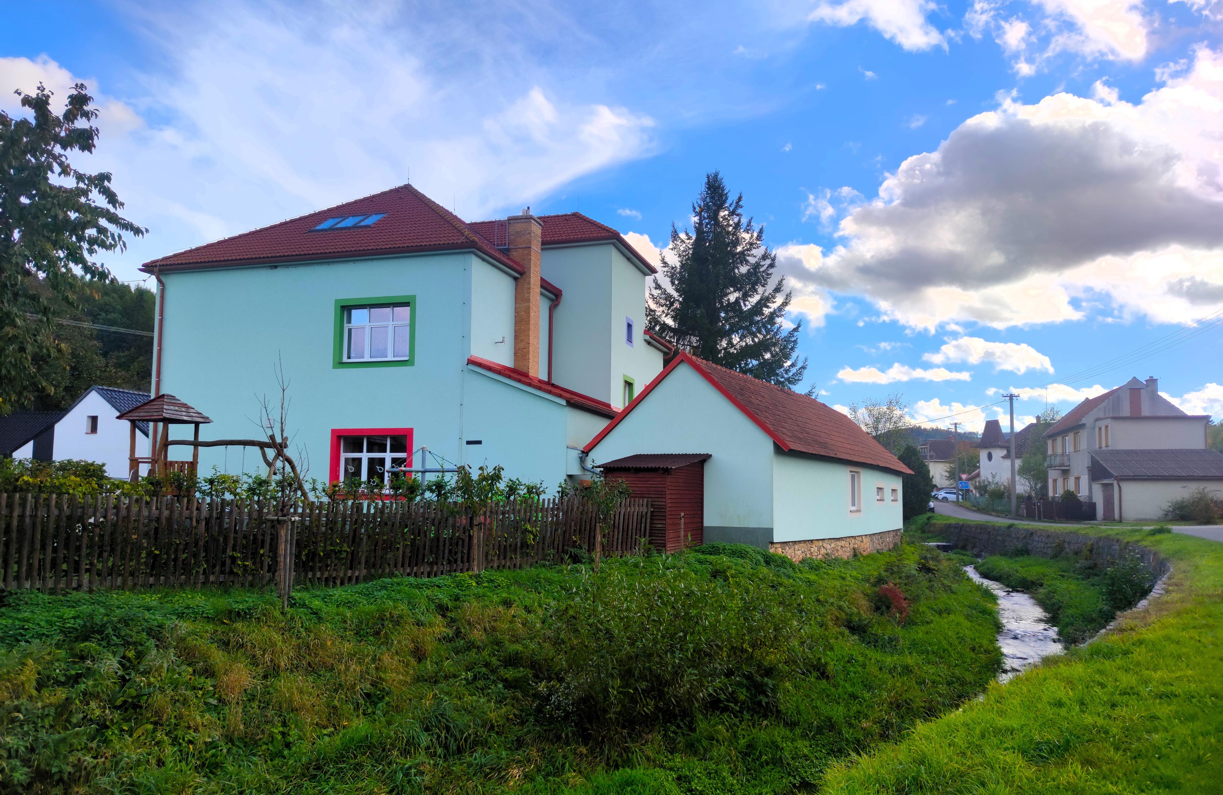 ZŠ Úsobrno foto 2