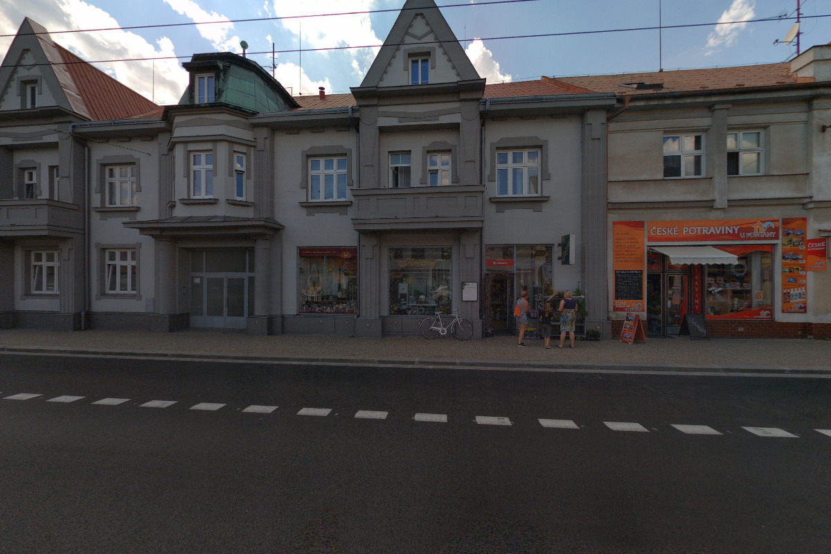 České potraviny u Fontány