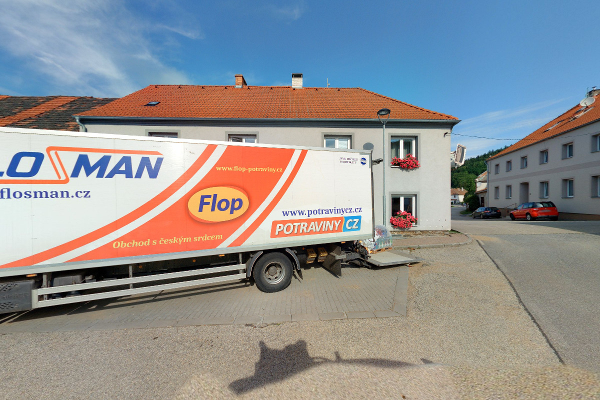 Flop foto 2
