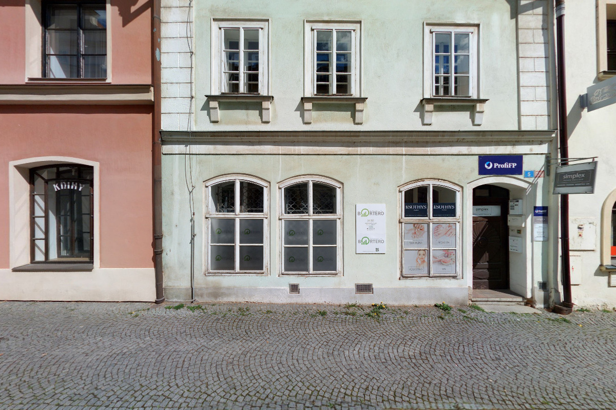 Masáže a osobní trénink Bc. Eliška Kapušiová foto 2