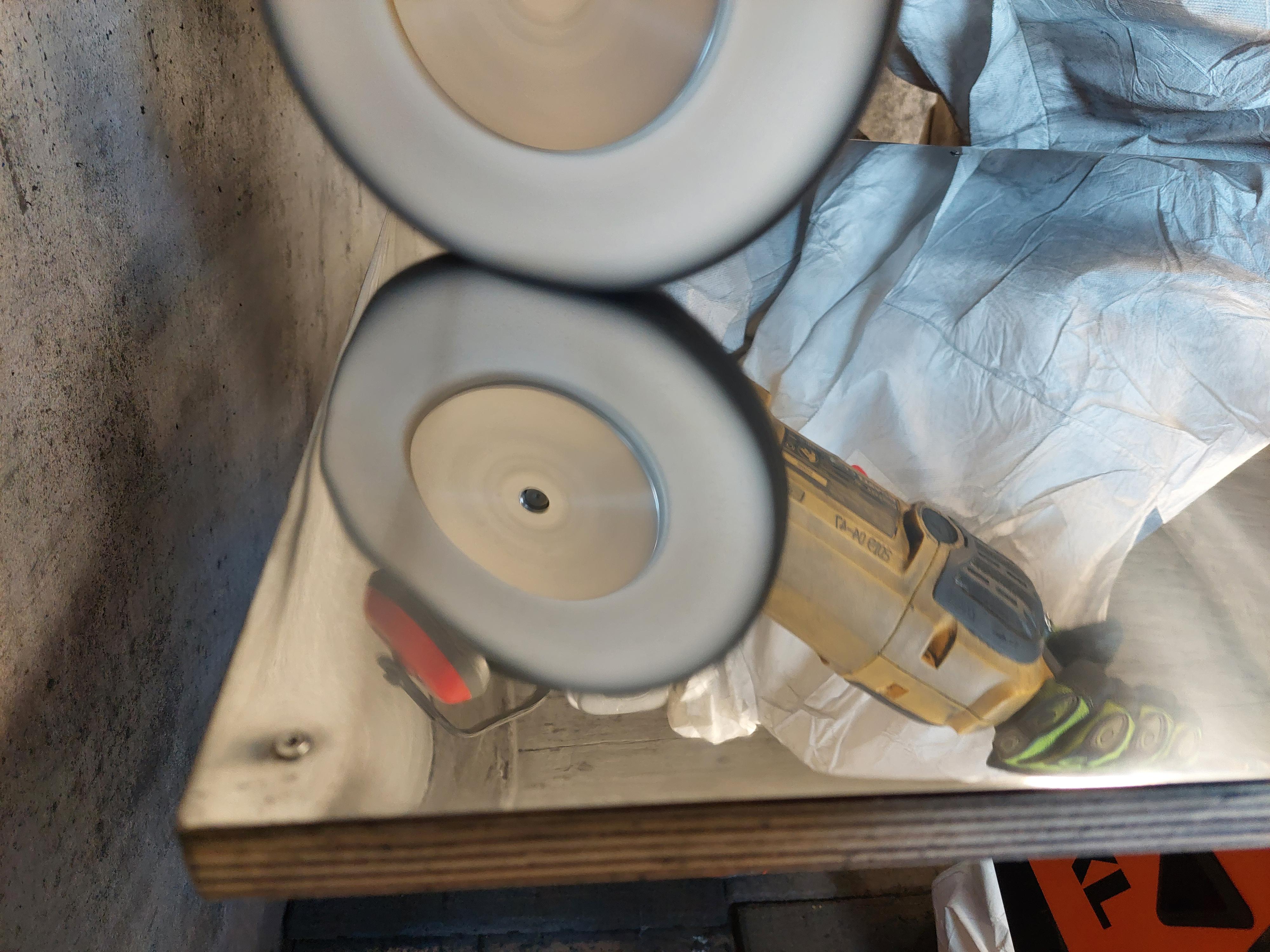 Leštění hliníkových nádrží