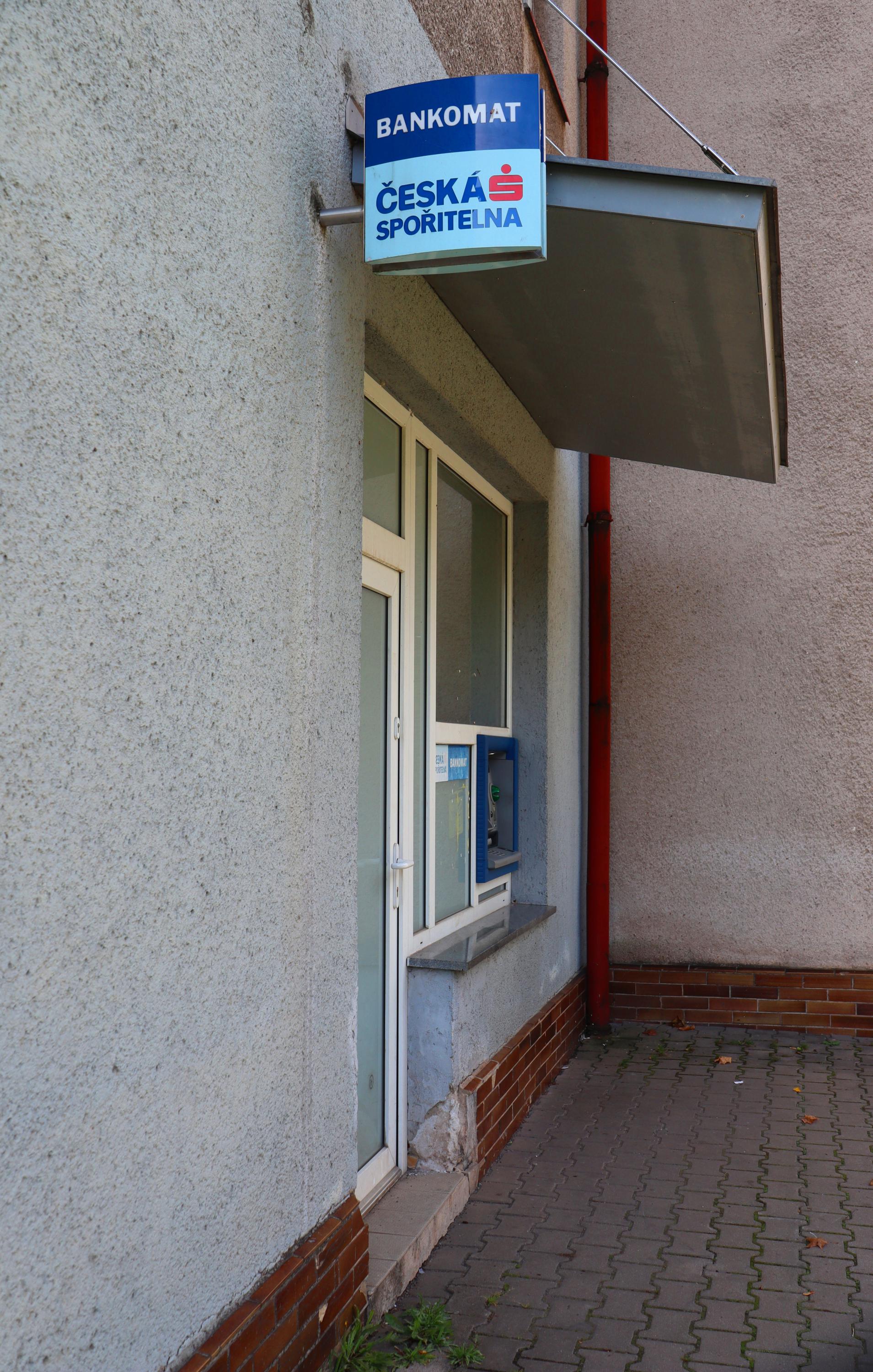 Bankomat České spořitelny foto 2