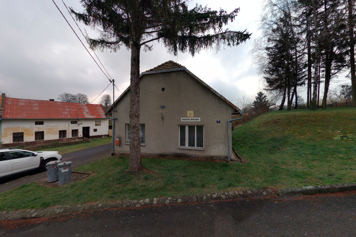 Místní knihovna ve Vlčích Dolech