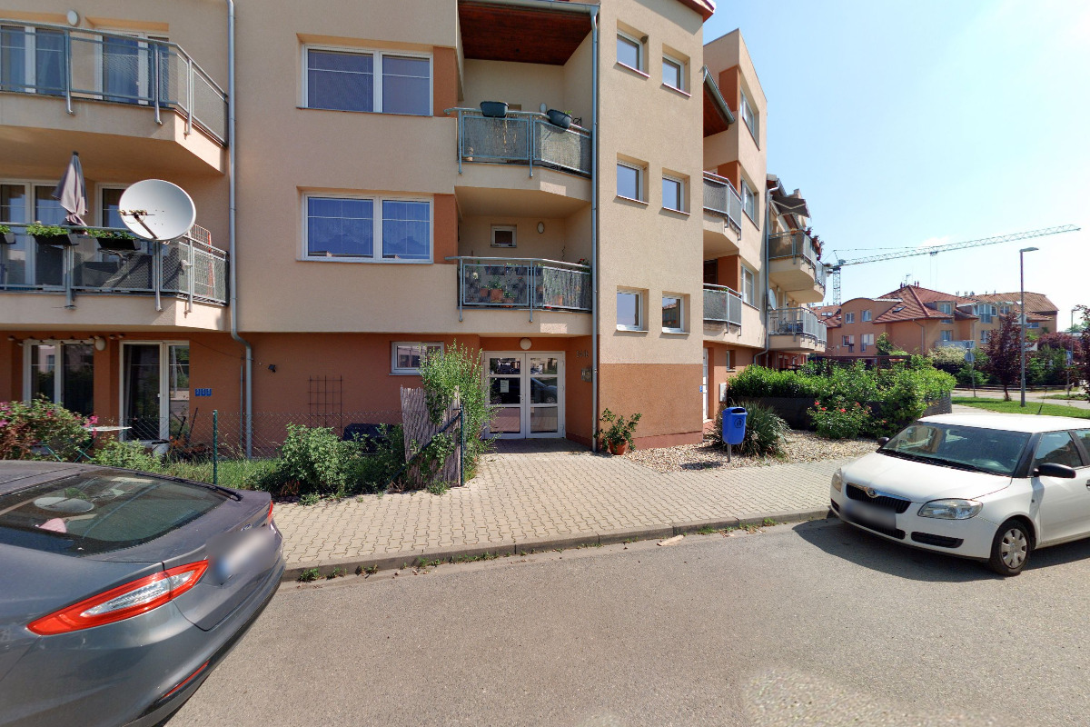 Realitní makléř - Andrii Kozak