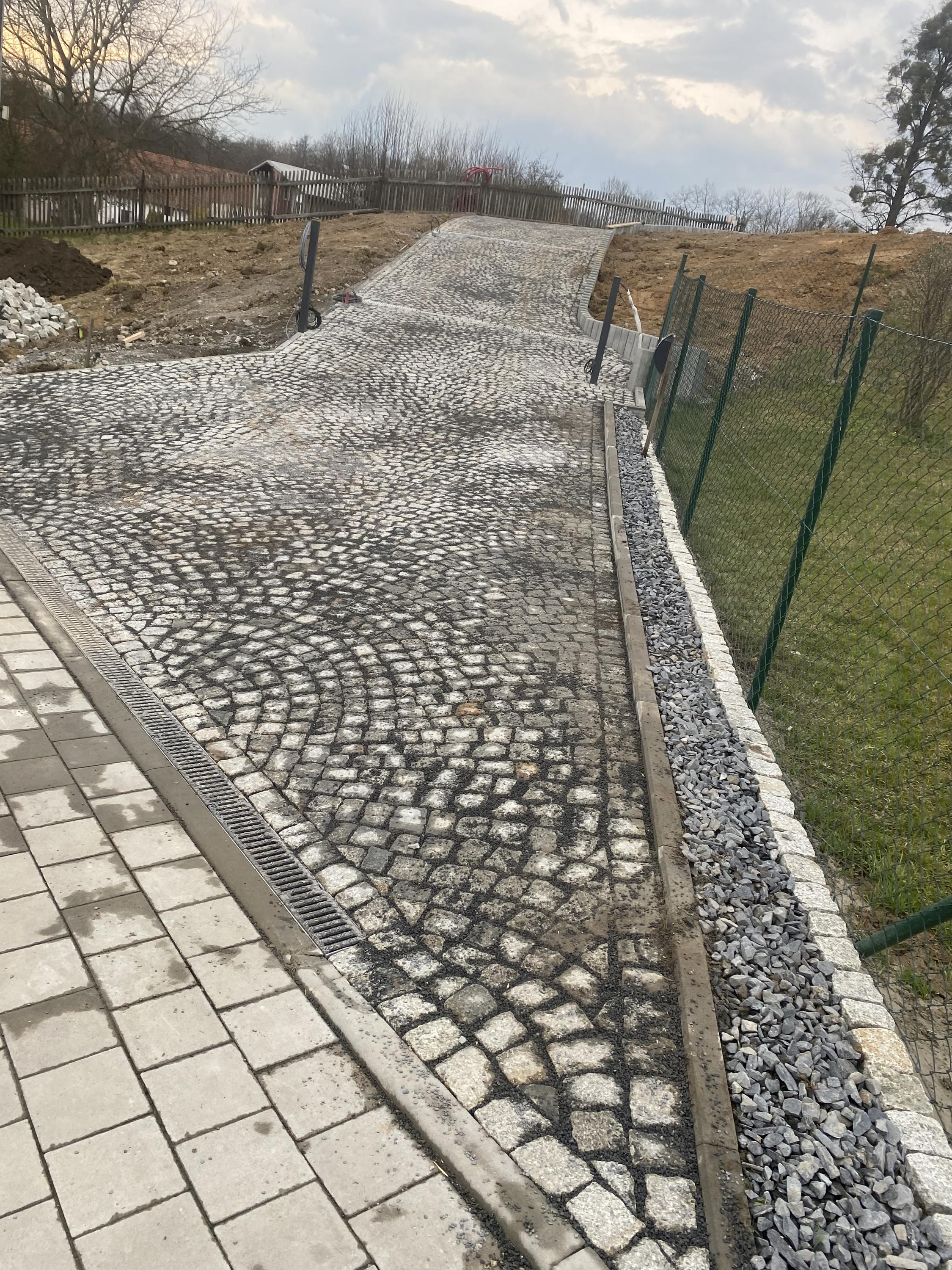 Martin Droždík - Dlaždičské práce foto 6