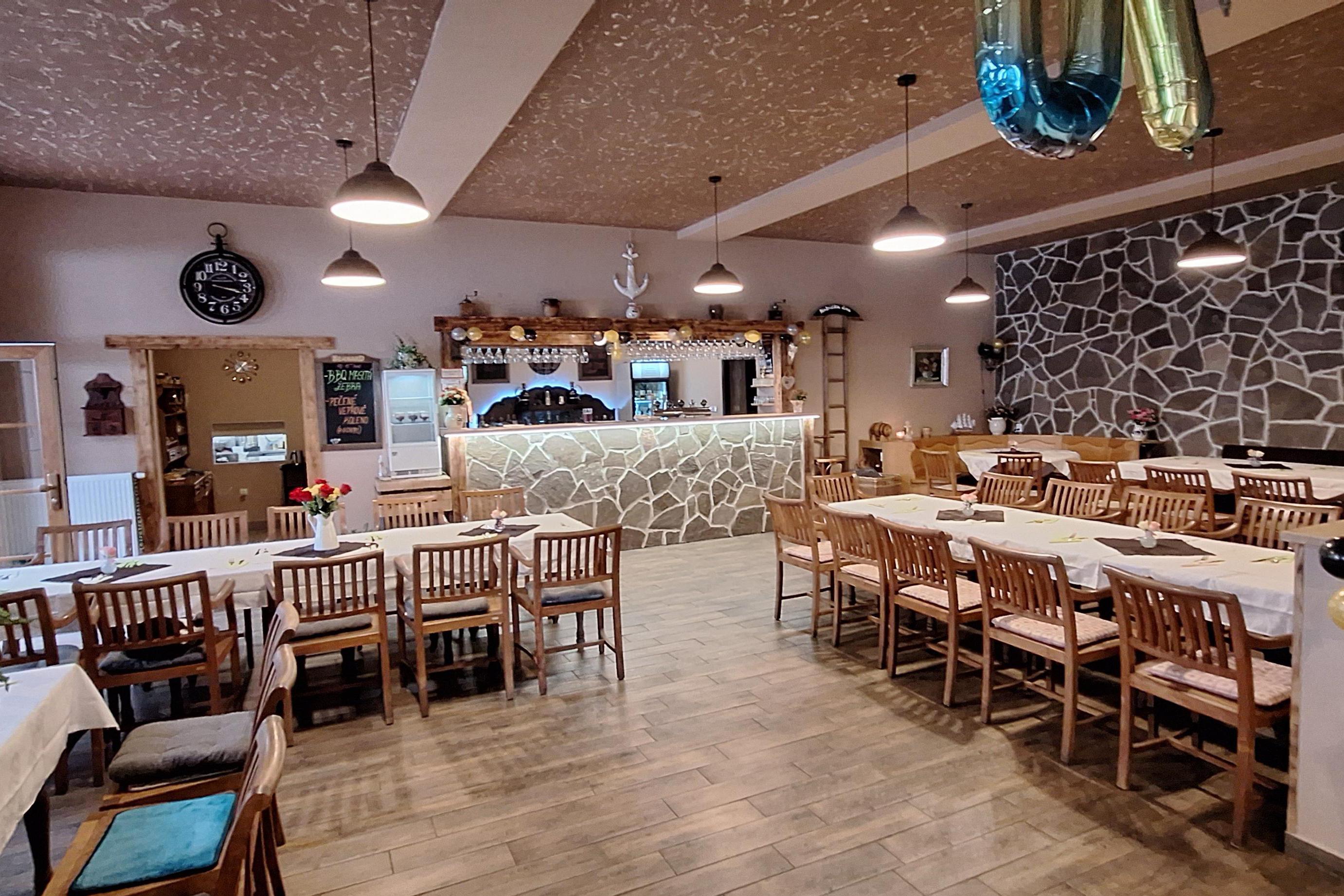 Restaurace Penzion - Bistro Kotva