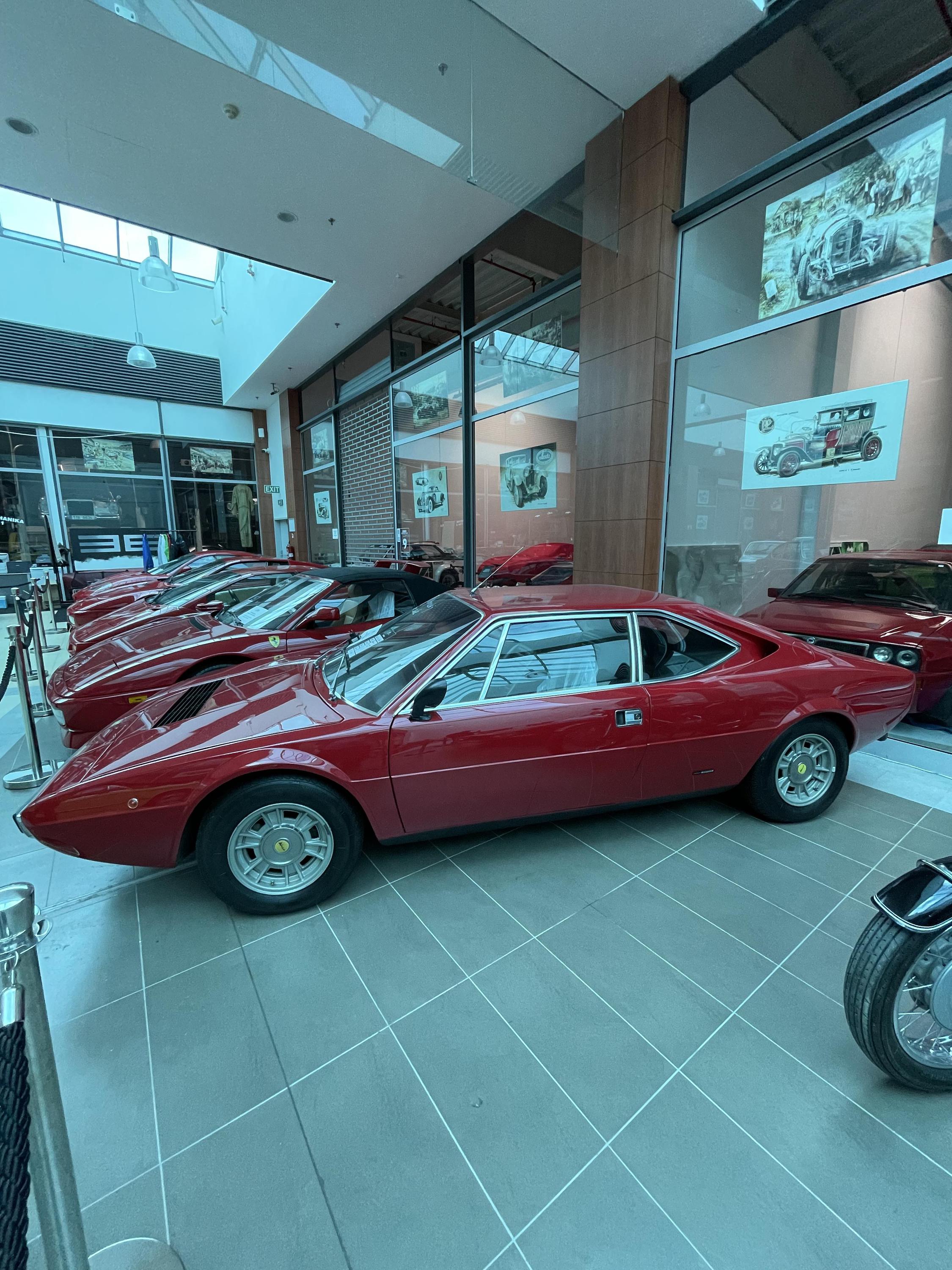 Engine Classic Cars Gallery foto 5