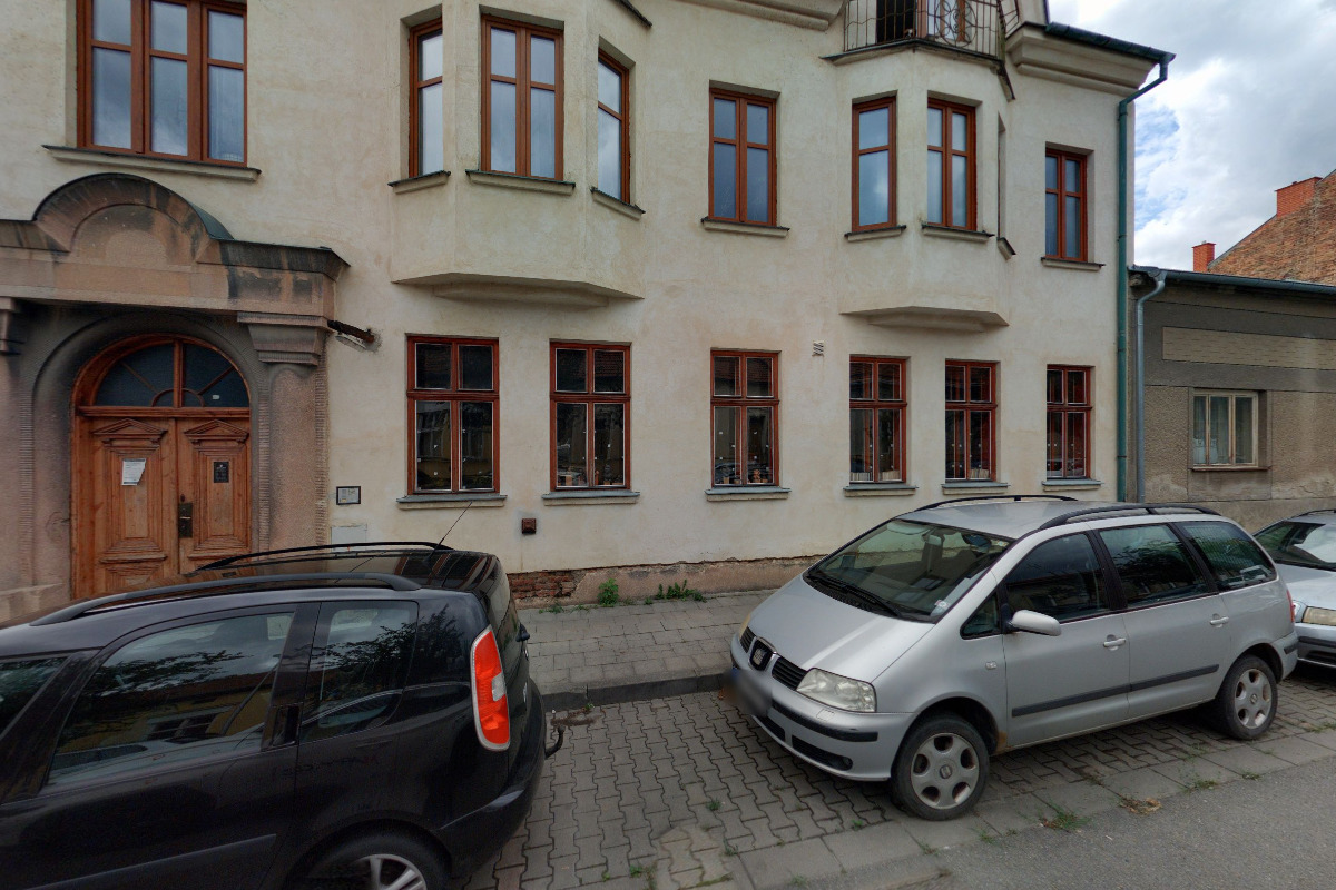 Bar 12 opic foto 2