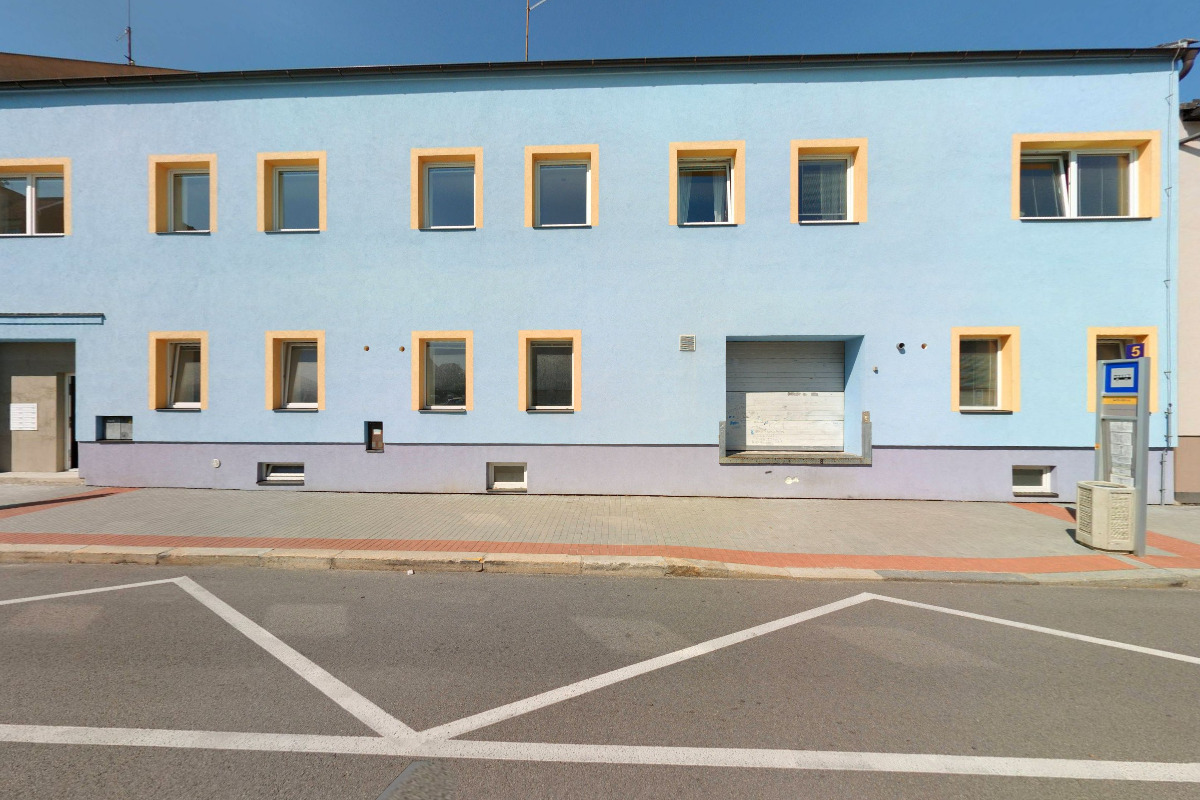 měsíčník Neon foto 2