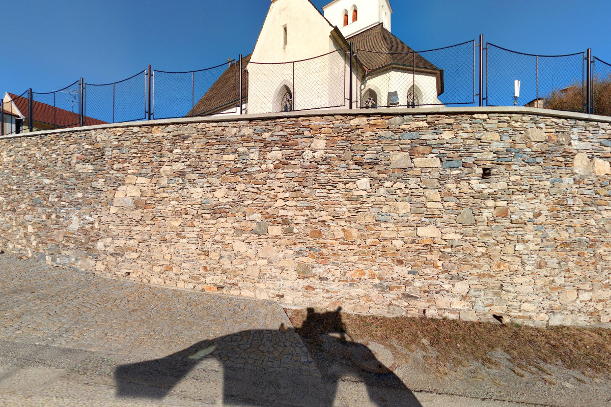 Římskokatolická farnost Přídolí