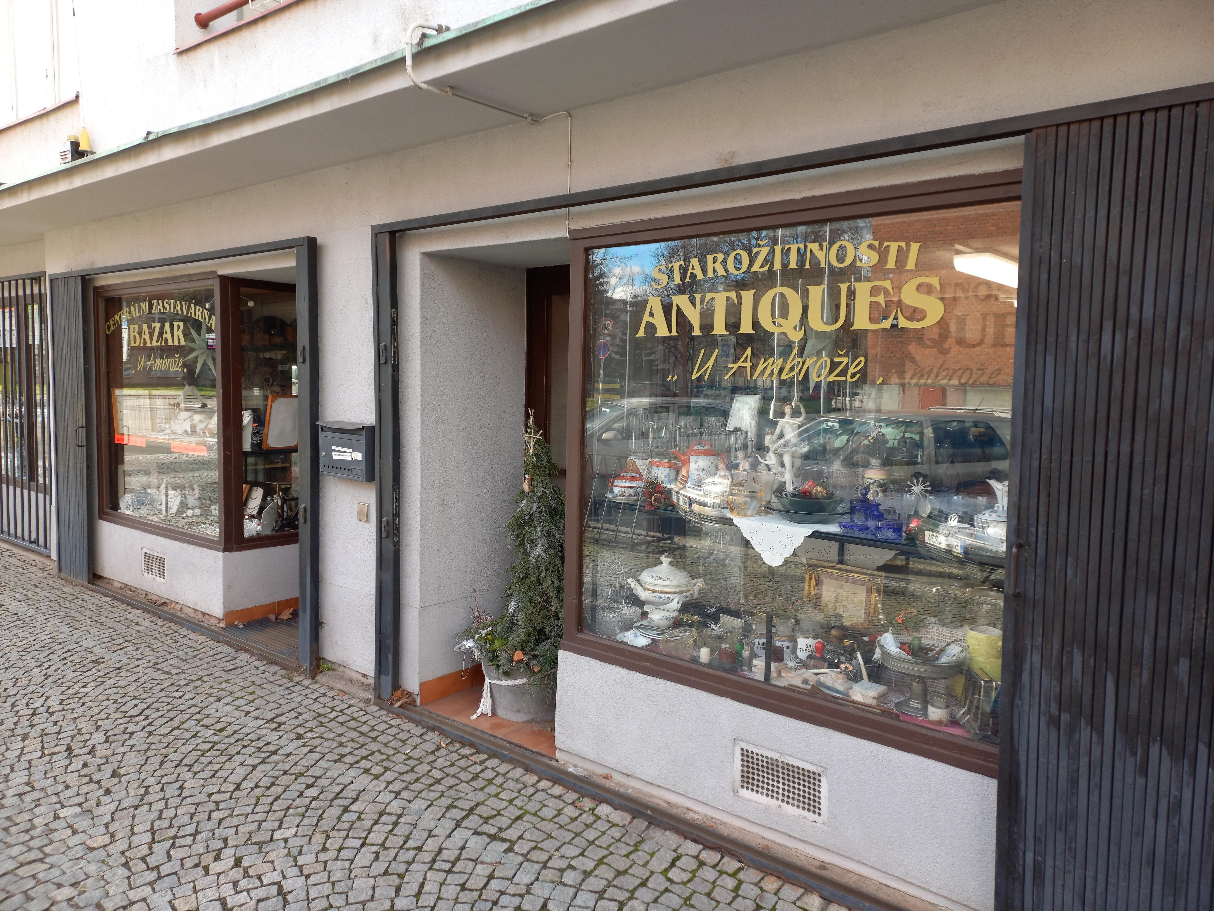 Centrální zastavárna, bazar a starožitnosti "U AMBROŽE"