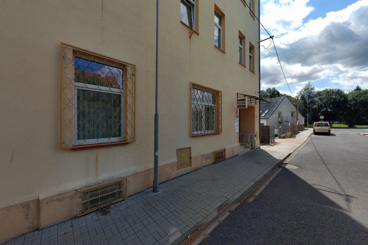 Policie ČR - Obvodní oddělení Cheb-město foto 3