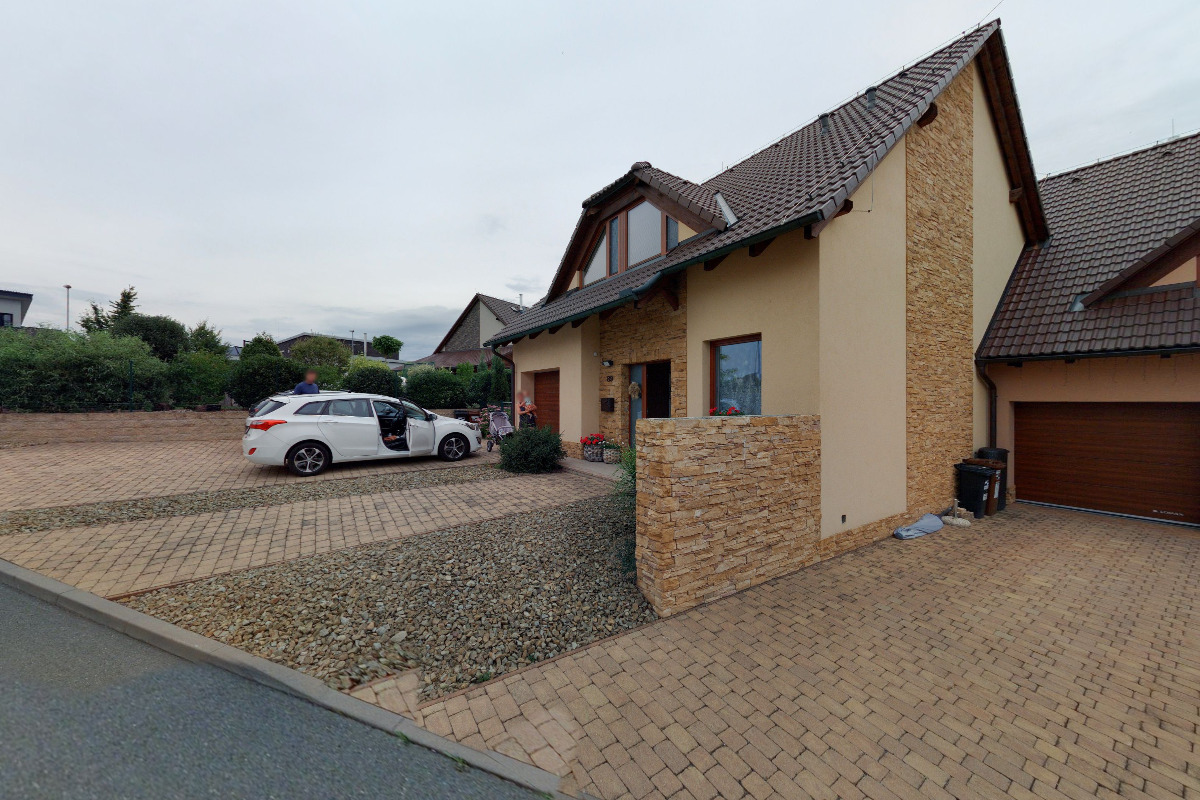 Zprostředkovatelské služby - RB Management, s.r.o.