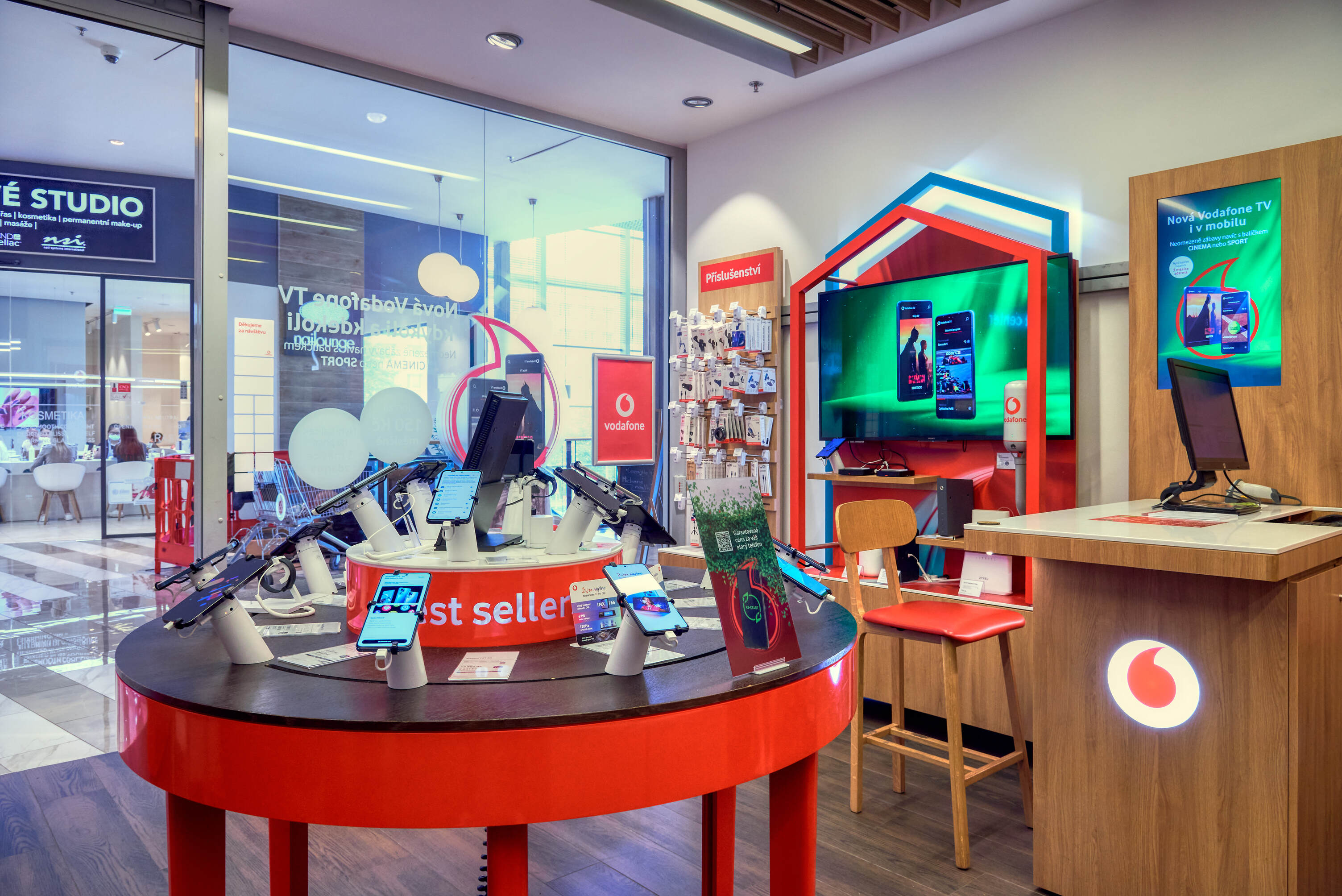 Vodafone Czech Republic, a.s. foto 6