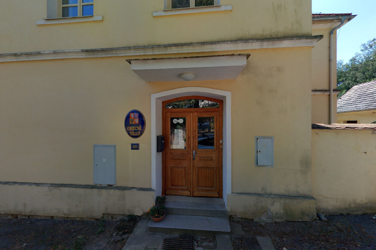 Obecní úřad Medonosy foto 6