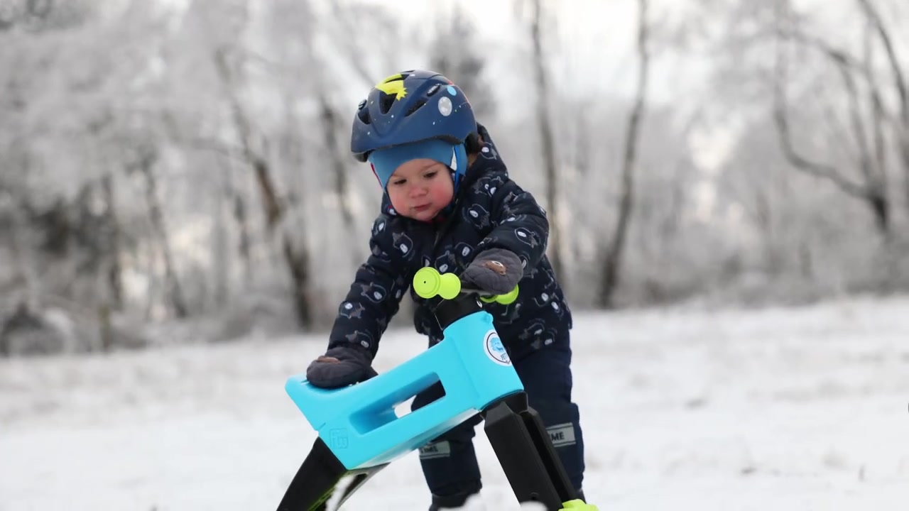 FUNNY WHEELS Rider foto 2 (náhled videa)