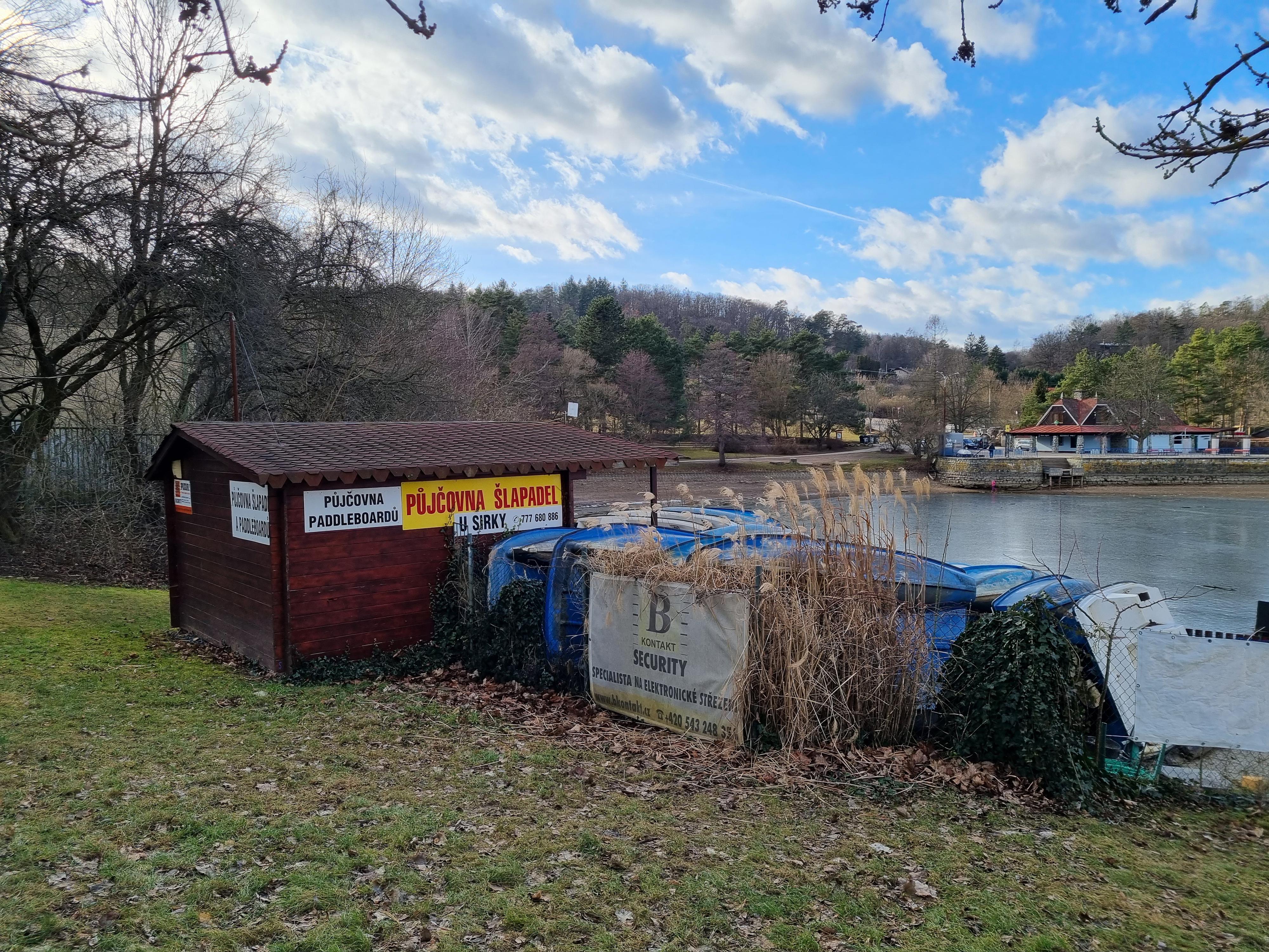 Půjčovna šlapadel a paddleboardů U sirky foto 6