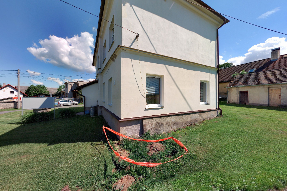 Trokavec - obecní úřad foto 4