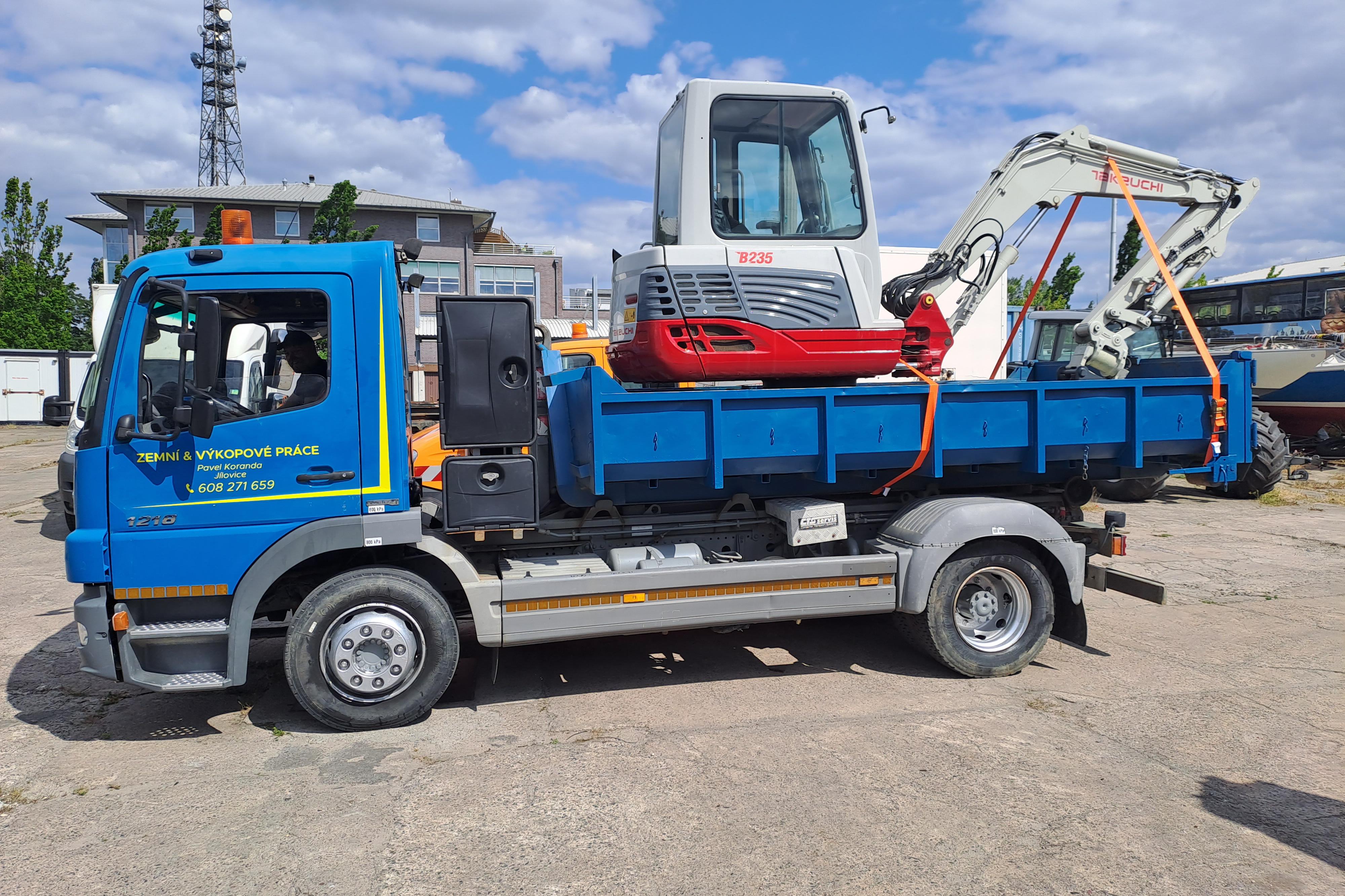 Zemní a výkopové práce, minibagr 3,5 t Pavel Koranda