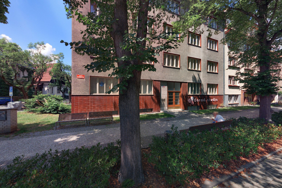 Pomáháme poškozeným