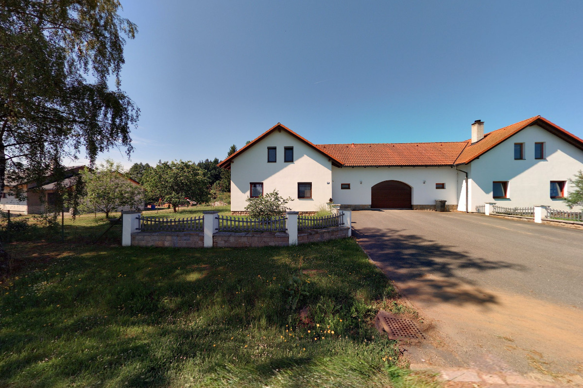 EQUITATION - Jezdecké potřeby