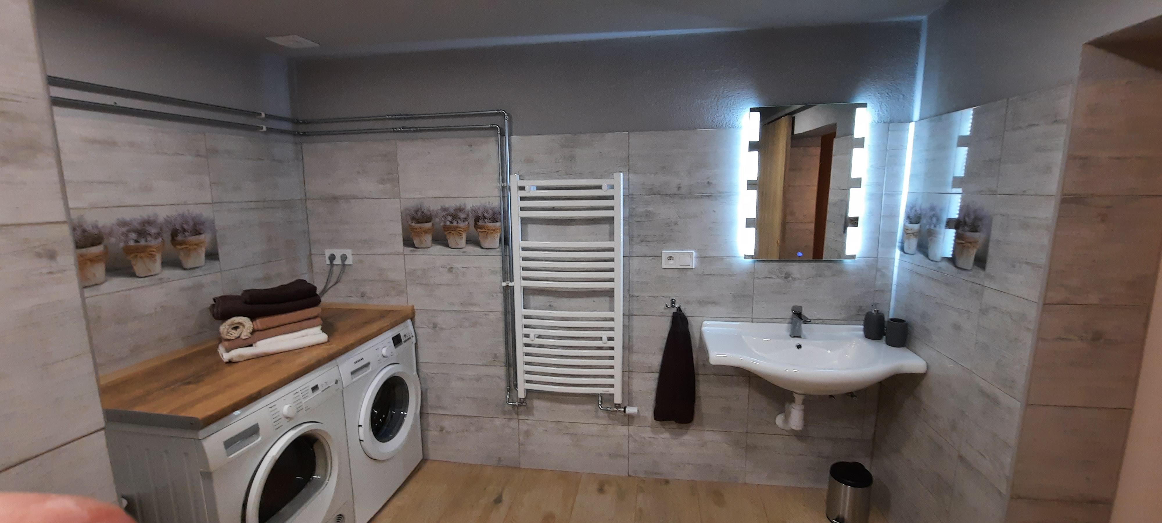 Vejminek pod smrkem foto 5