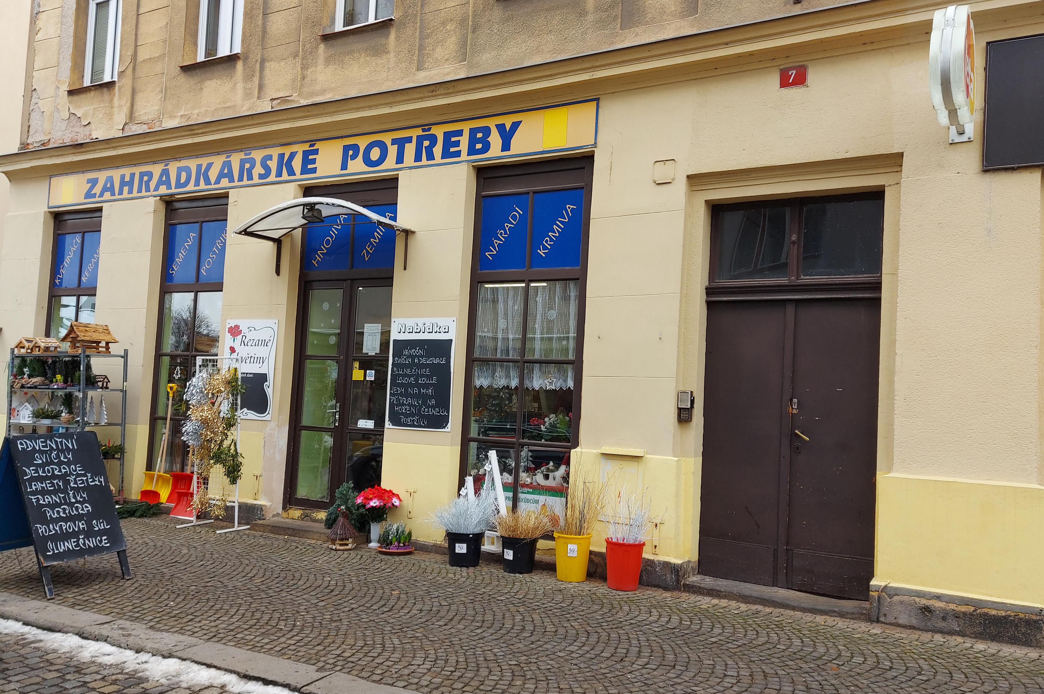 Zahrádkářské potřeby a Drogerie