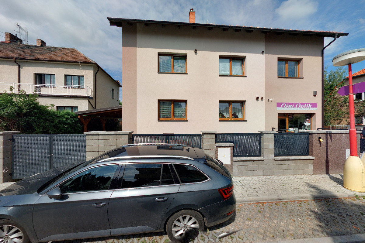 EZAT - Michal Brzák