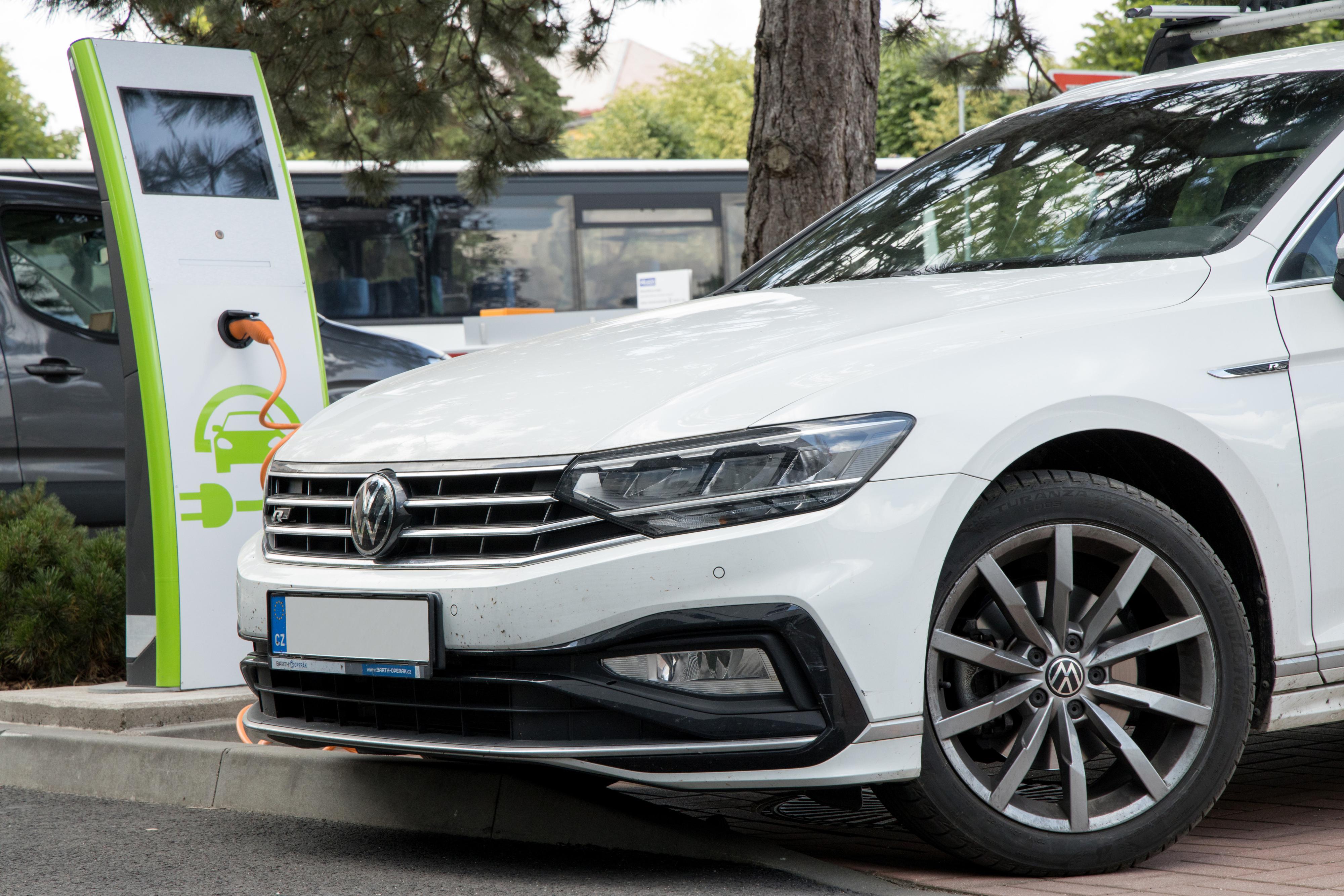 Nabíjecí stanice Revoluční