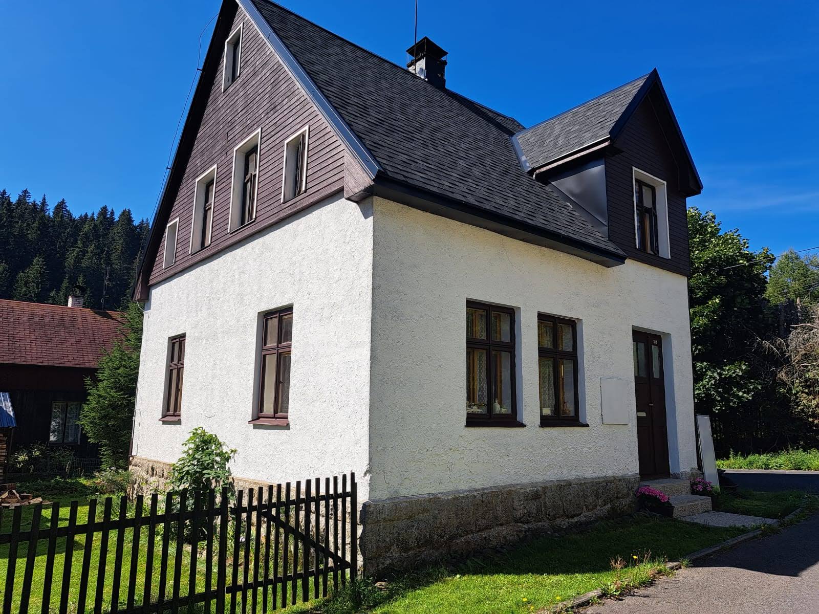 Chalupa Školní louka