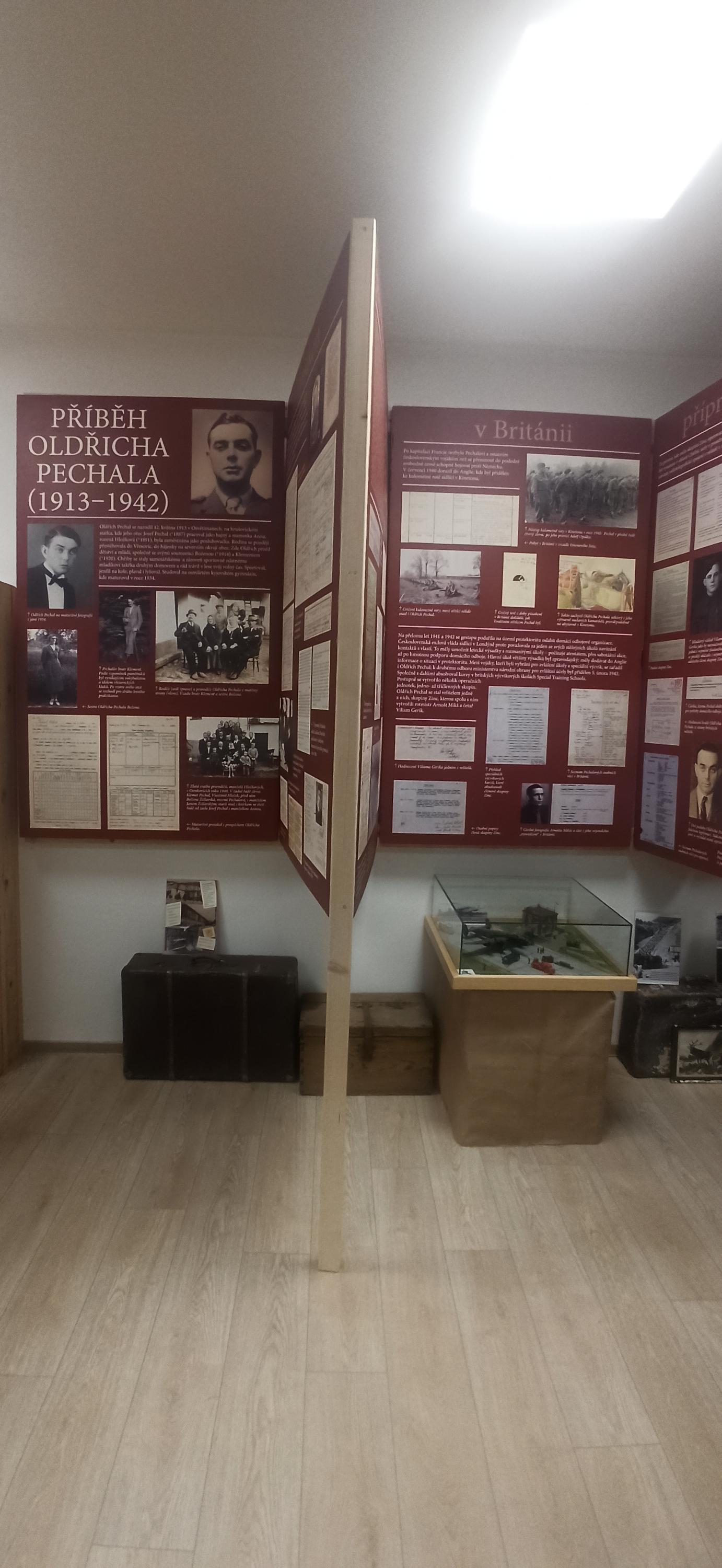 Památník Oldřicha Pechala a Svatopluka Štulíře - Vřesovice foto 4