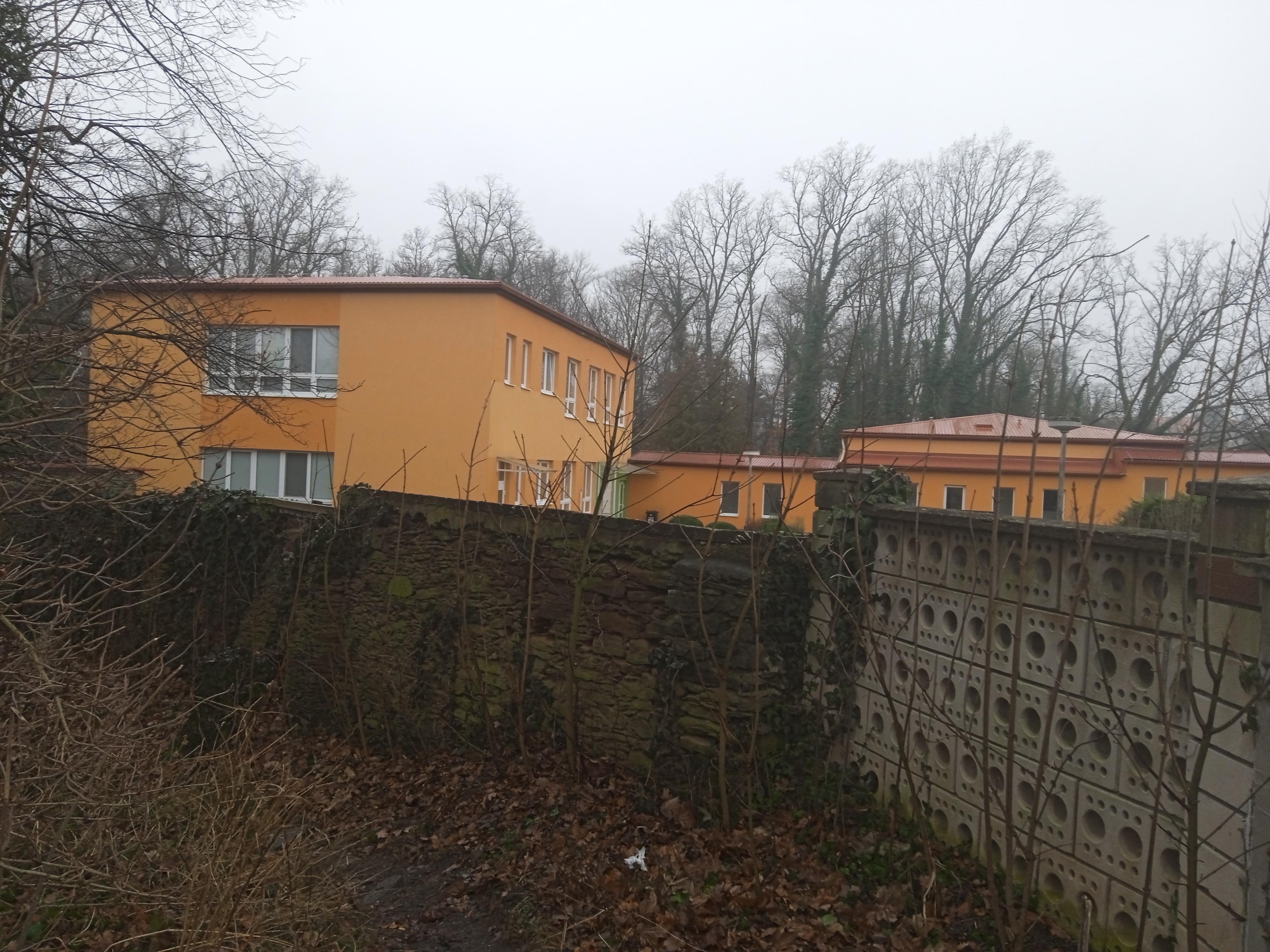 Základní škola a Mateřská škola Žleby, okres Kutná Hora foto 1