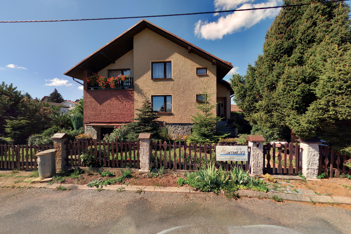 Půjčovna svatebních šatů Marče foto 2